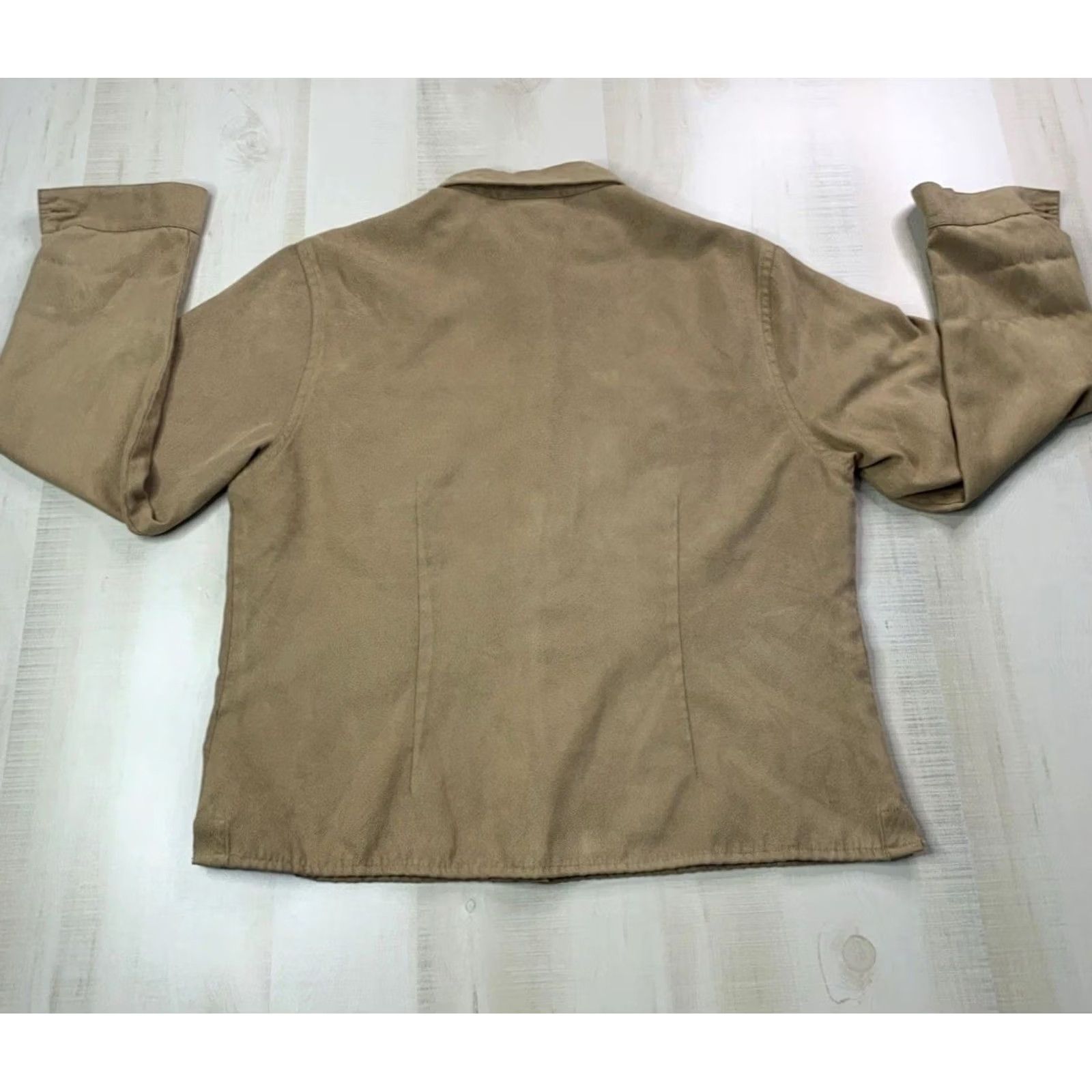 Northern Reflections VINTAGE Northern Reflections Faux Suede Pocket Front Button-Up Womens Shirt Medium Brown 12941 Size M / US 6-8 / IT 42-44 - 8 Thumbnail