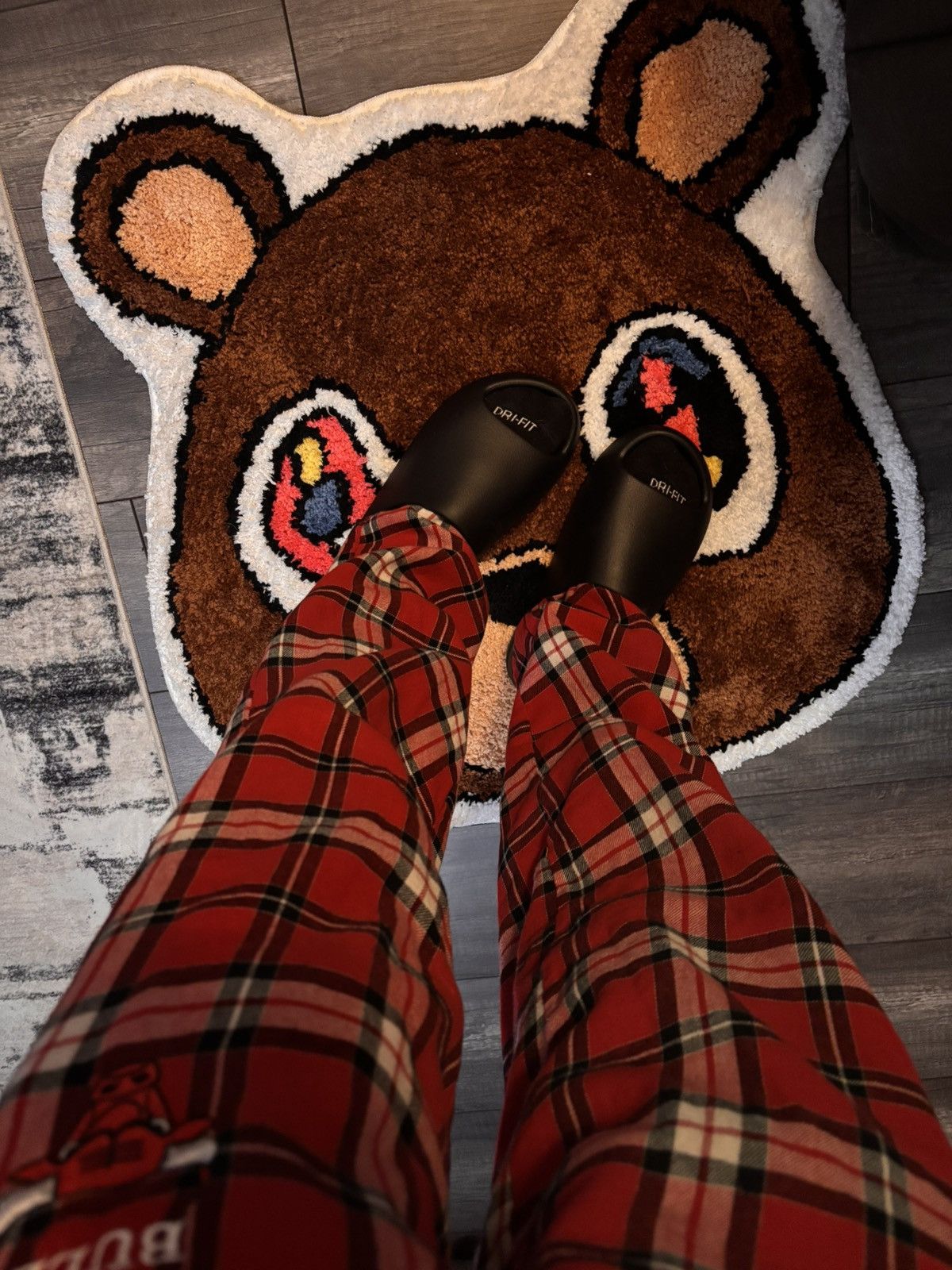 Yeezy Yeezy Slides ‘Black’ (Brand New) Size US 9.5 / EU 42-43 - 8 Thumbnail