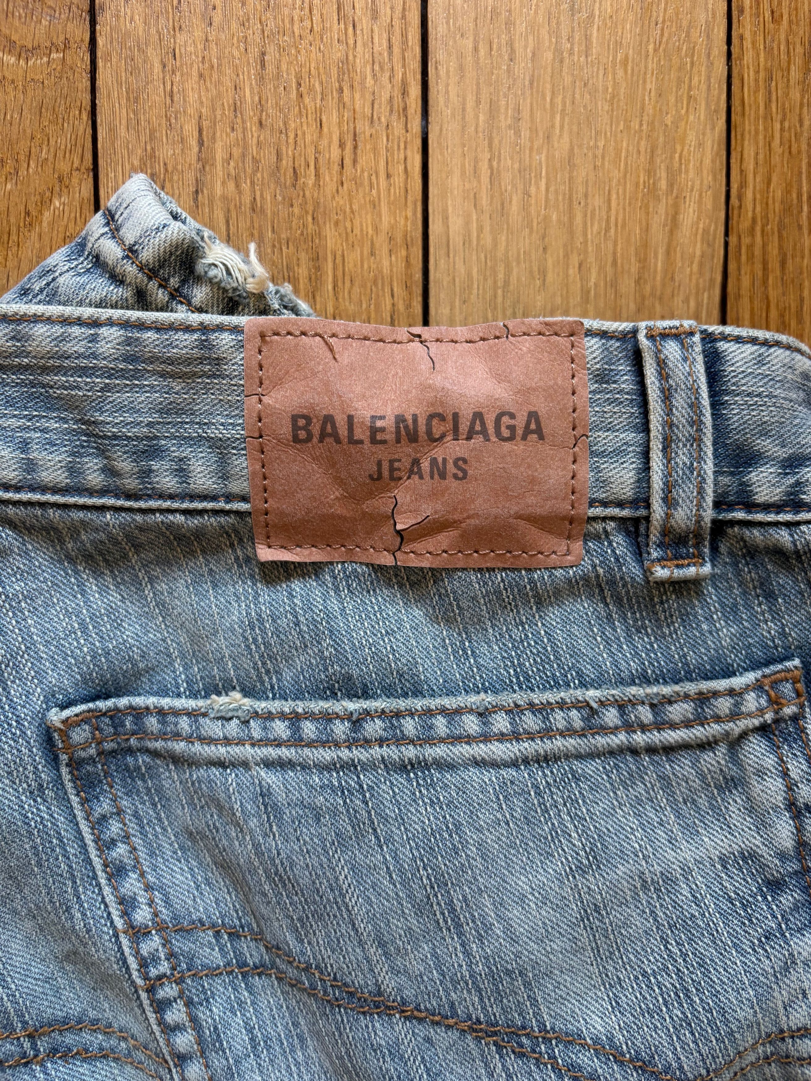 Balenciaga Balenciaga SS25 Layered Low Waisted jeans with attached polo Size US 28 / EU 44 - 11 Thumbnail
