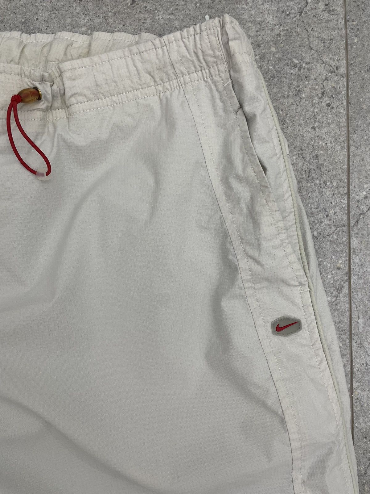 Nike × Vintage Vintage Nike track pants triple swoosh Size US 34 / EU 50 - 7 Thumbnail