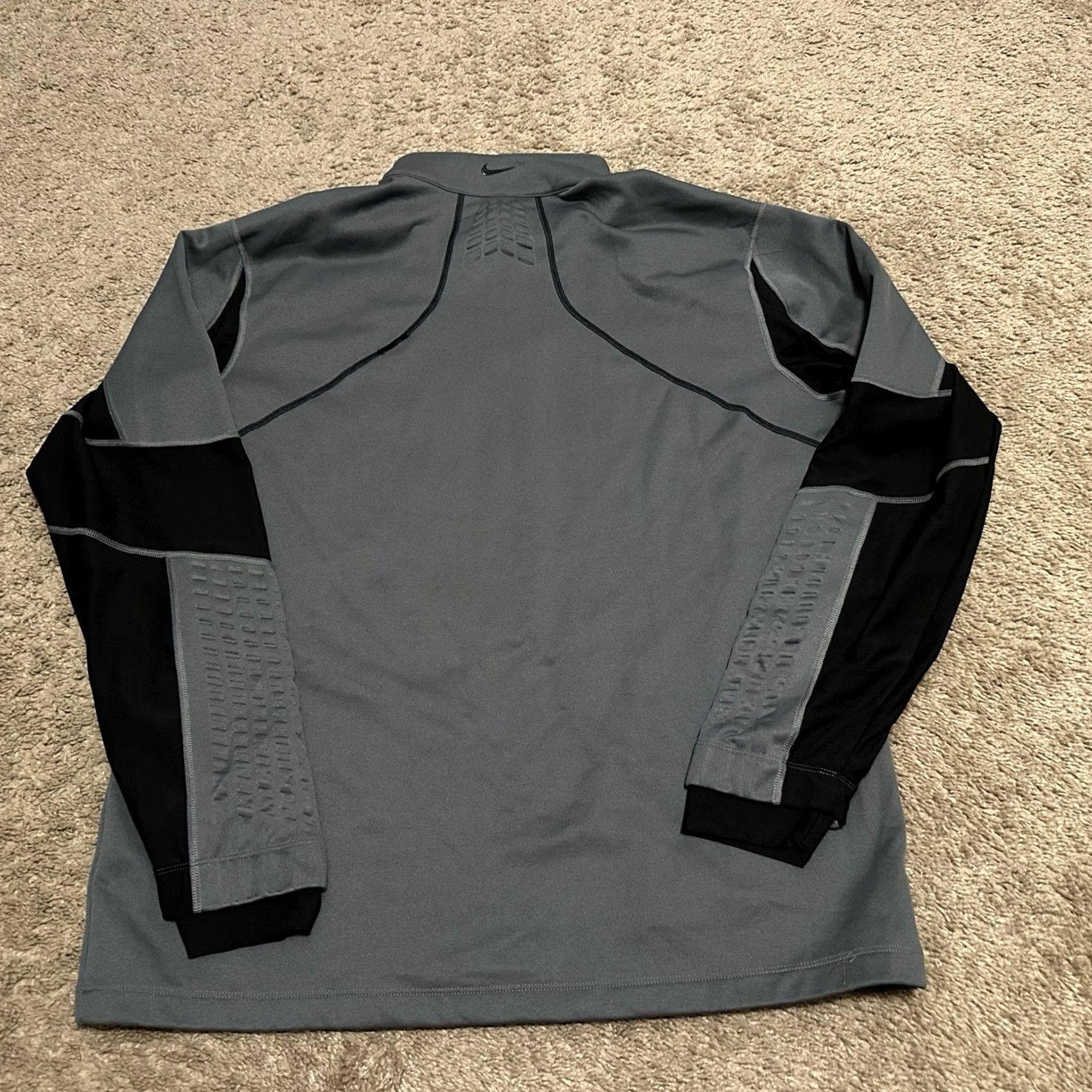Nike Nike Therma-Fit Sweater Mens Large 1/4 Zip Pullover Golf Gray Size US L / EU 52-54 / 3 - 5 Thumbnail