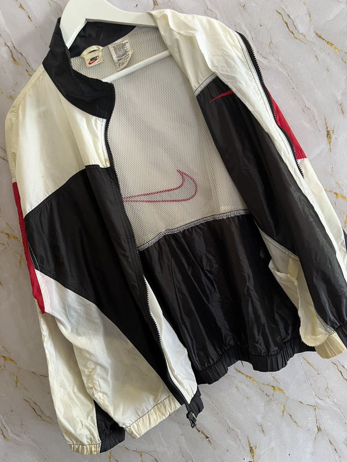 Nike Vintage Nike Windbreaker Jacket – 90s Sportswear Streetwear Size US L / EU 52-54 / 3 - 6 Thumbnail