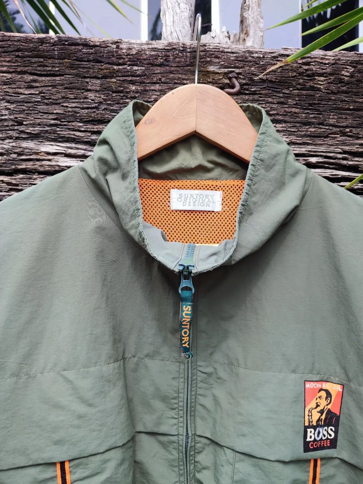 Japanese Brand Vintage Suntory Boss Coffee Windbreaker – Mocha Brazil Promo Size US L / EU 52-54 / 3 - 2 Thumbnail