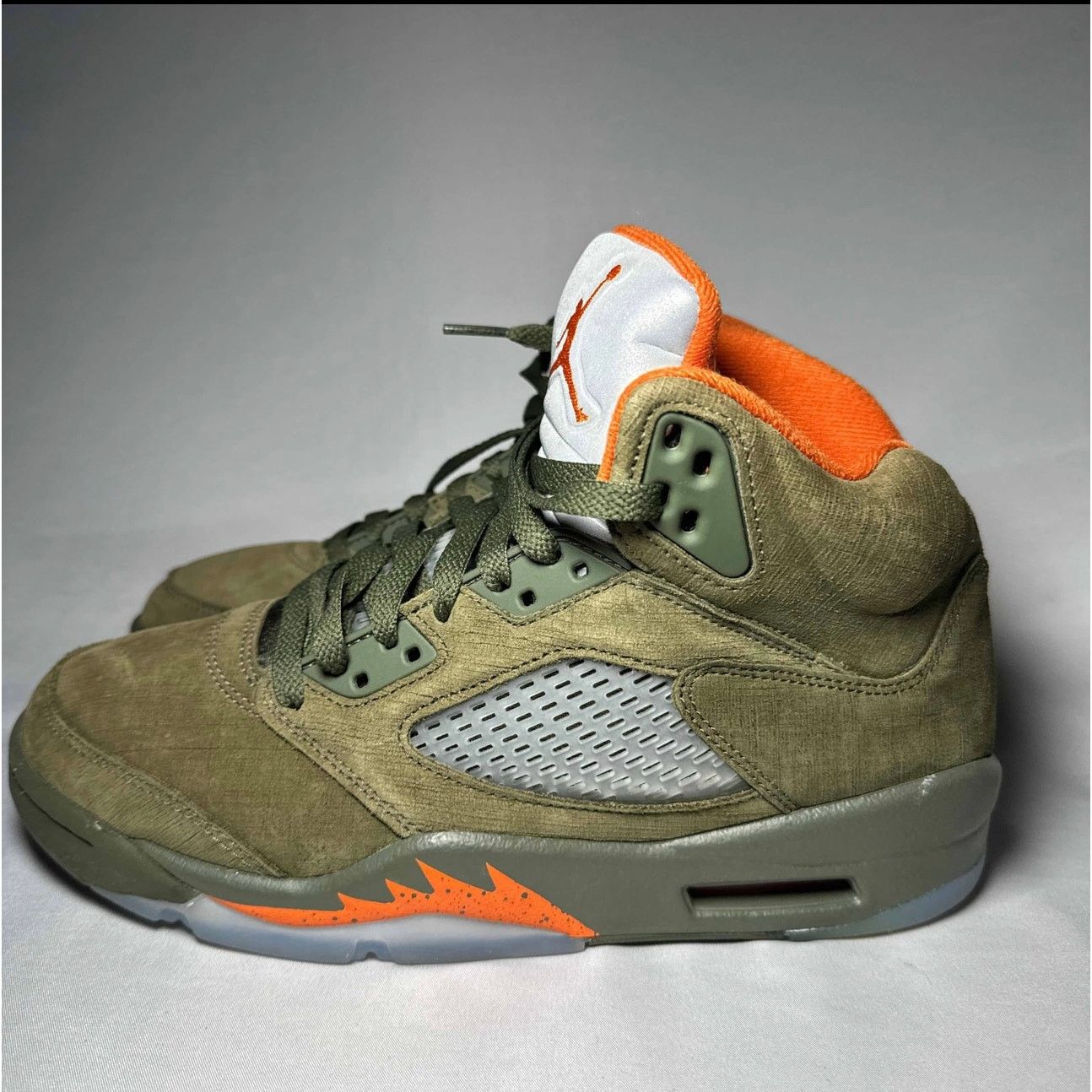 Jordan Brand × Nike Size 8 - Air Jordan 5 Retro Olive 2024Men's Shoes Ships Now Size US 8 / EU 41 - 8 Thumbnail