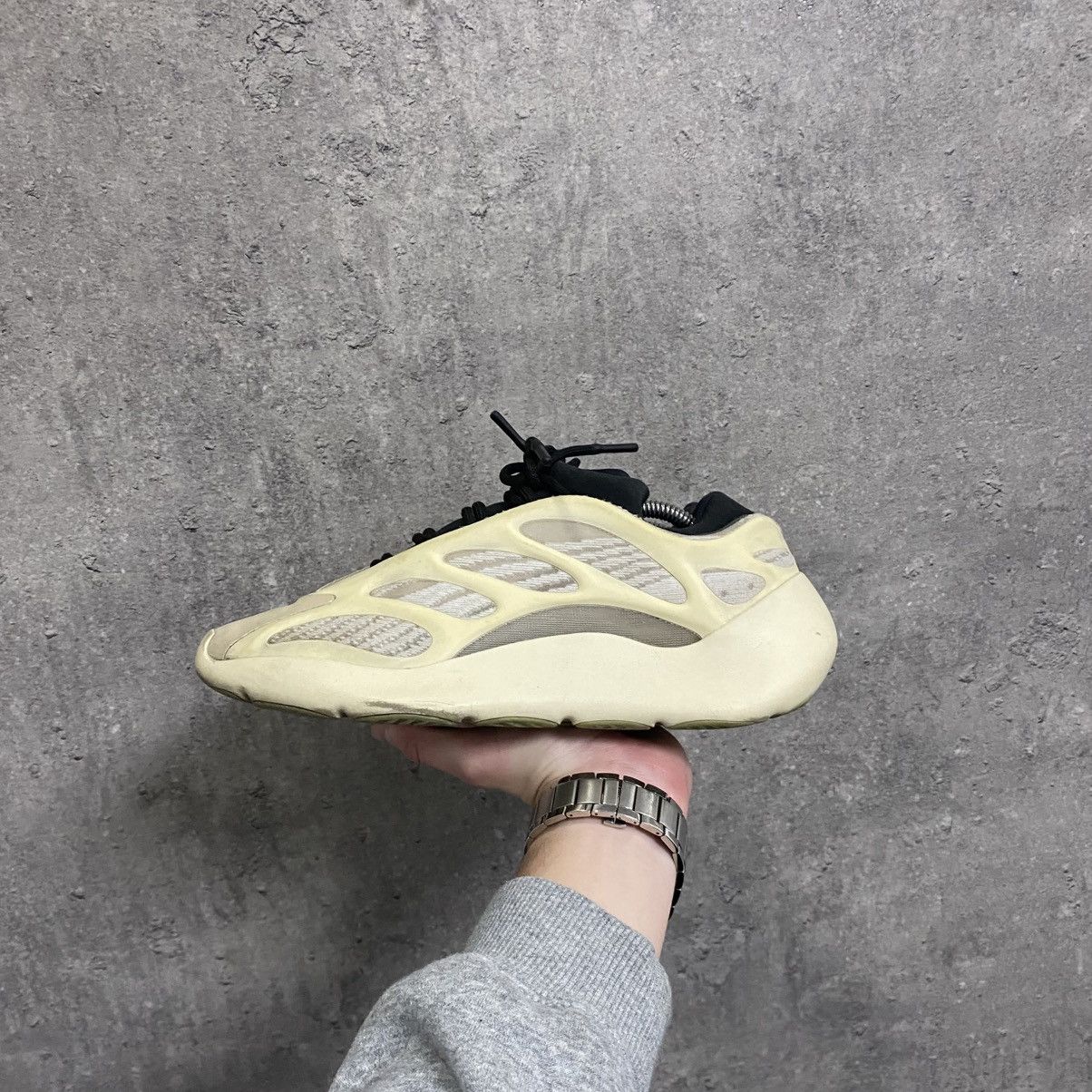 Adidas × Kanye West Adidas Yeezy 700 V3 Azael Size US 8.5 / EU 41-42 - 4 Thumbnail