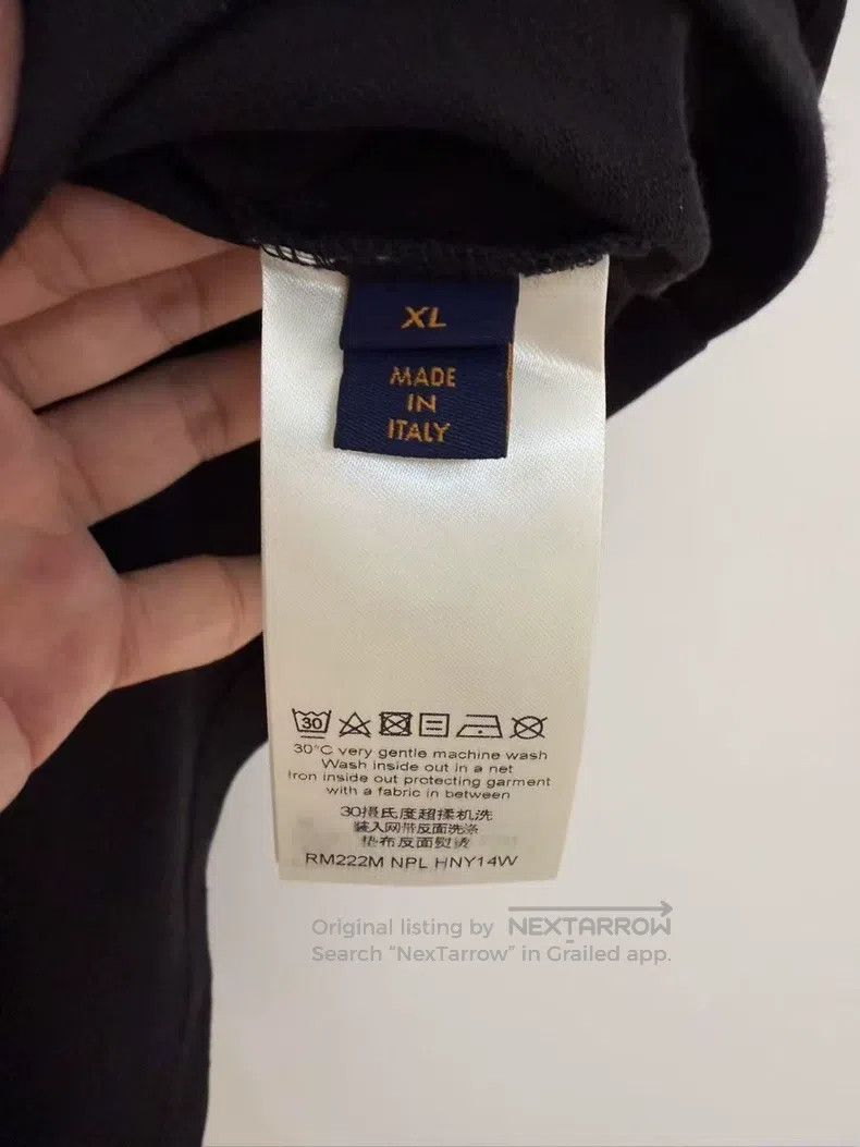 Louis Vuitton Louis Vuitton Black embroidered small plane logo short sle Size US XL / EU 56 / 4 - 5 Thumbnail
