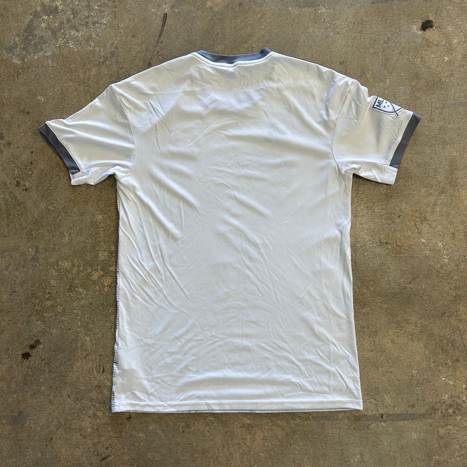 Other LAFC White Jersey Size US M / EU 48-50 / 2 - 2 Thumbnail