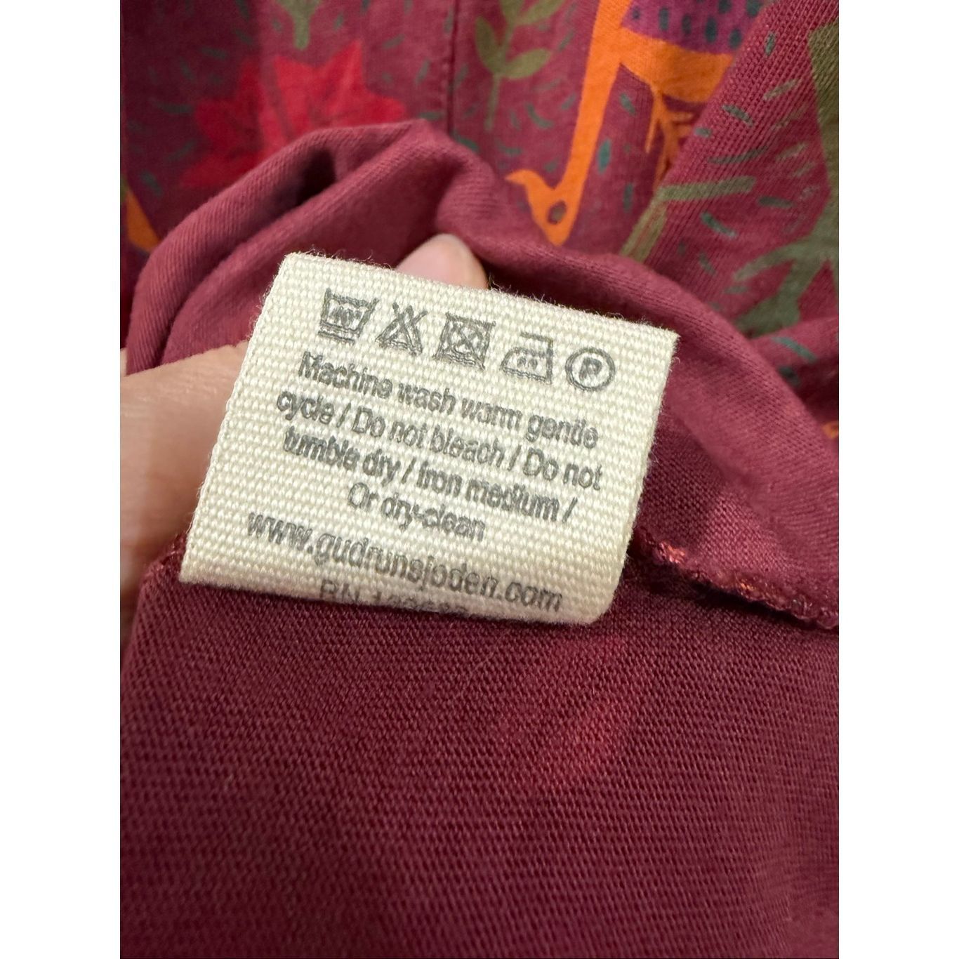 Guru Gudrun Sjoden neck closure top blouse cardigan size Medium Size M / US 6-8 / IT 42-44 - 5 Thumbnail