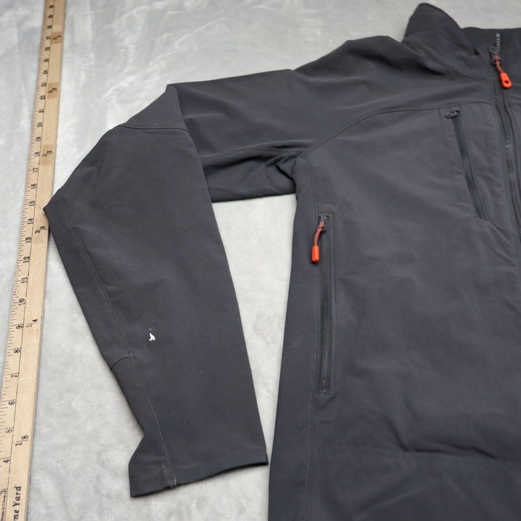 Mountain Hardwear Mountain Hardwear Jacket Mens Medium Grey Softshell Wind Rain Outdoor Hiking Size US M / EU 48-50 / 2 - 2 Thumbnail