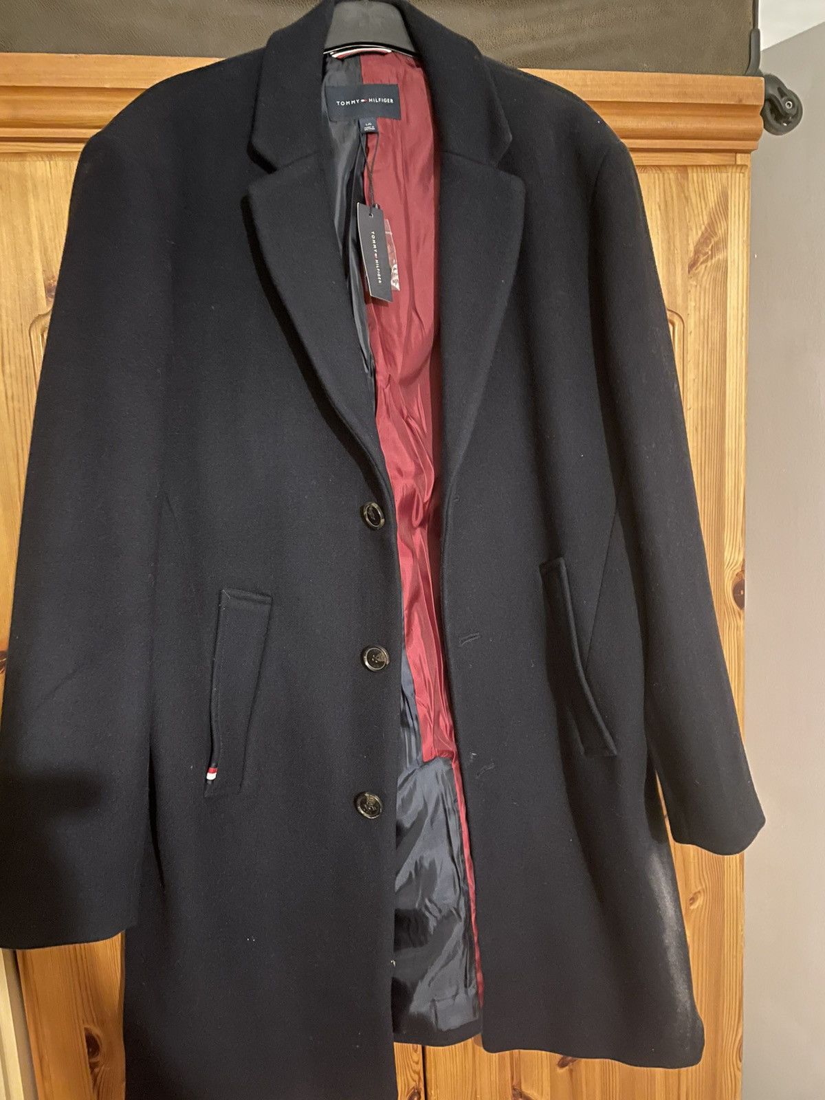 Tommy Hilfiger Men navy size L/G winter wear coat Size US L / EU 52-54 / 3 - 1 Thumbnail