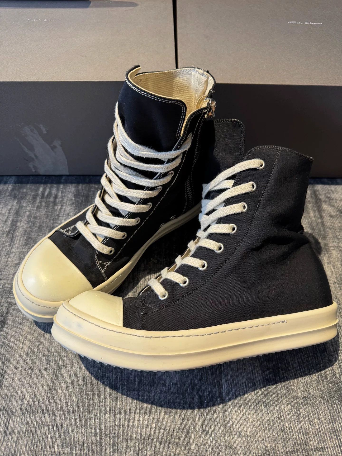 Rick Owens Rick Owens Hoodie 41 Men Size US M / EU 48-50 / 2 - 1 Thumbnail