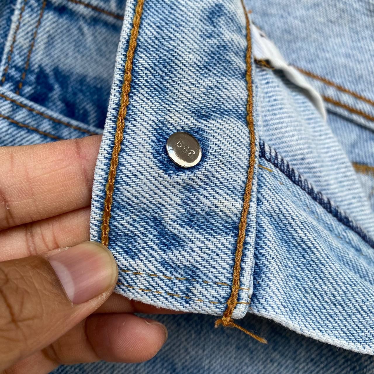 Levi's × Vintage VINTAGE LEVIS 1990S STONEWASH DENIM Size US 28 / EU 44 - 8 Thumbnail