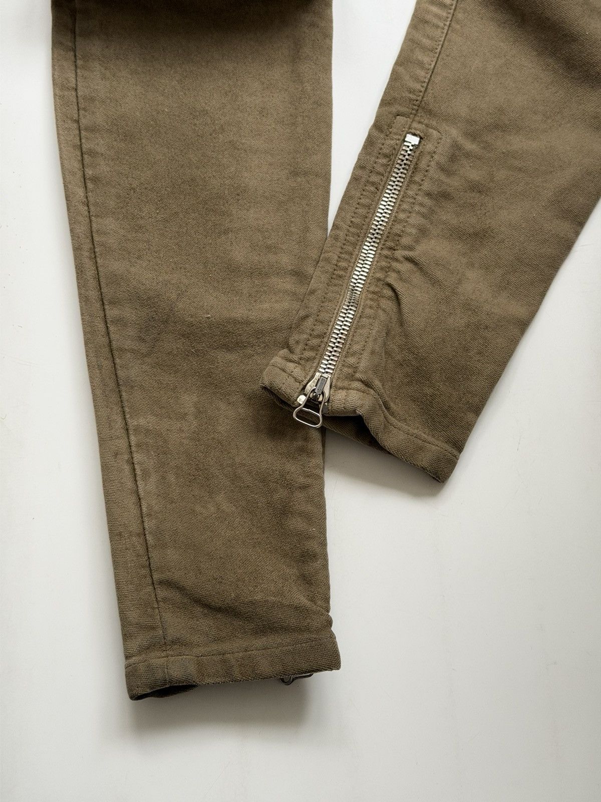 Balmain BALMAIN Decarnin SS 2010 Wax ‘Stain’ Biker Denim Zip Jeans Size US 28 / EU 44 - 15 Thumbnail