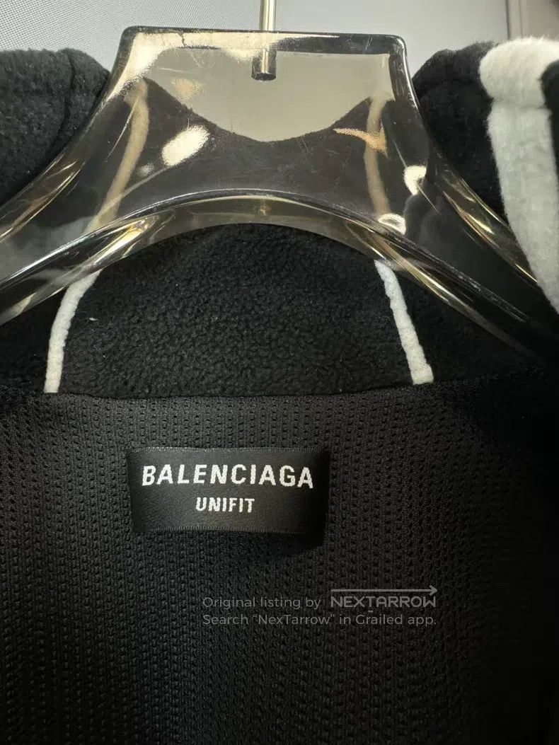Balenciaga Balenciaga Black and White Double Hook Embroidered Stripe Size US M / EU 48-50 / 2 - 4 Thumbnail