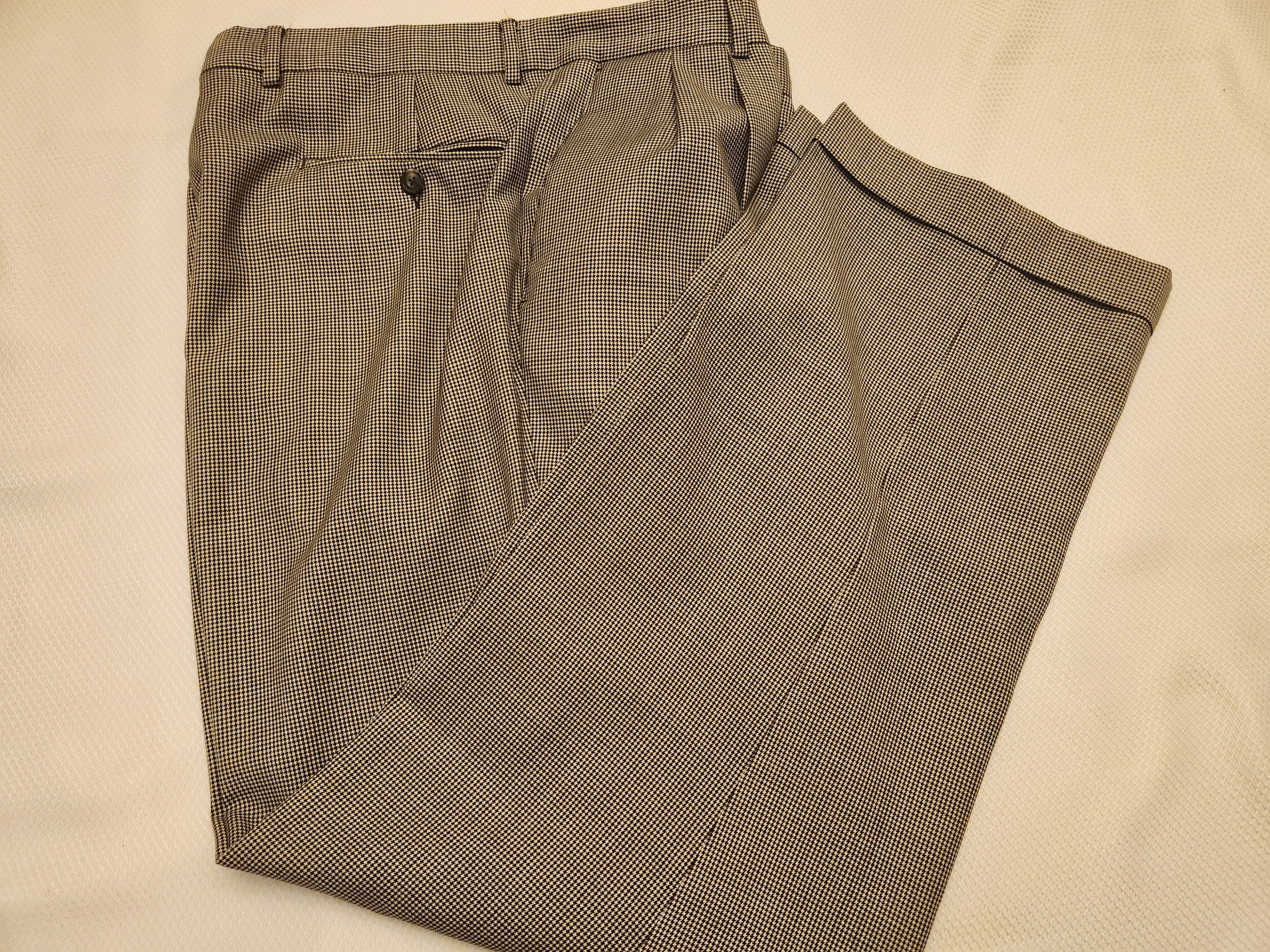 Vintage Vintage 90's Houndstooth Pleated Front Dress Pants Size US 35 - 1 Thumbnail