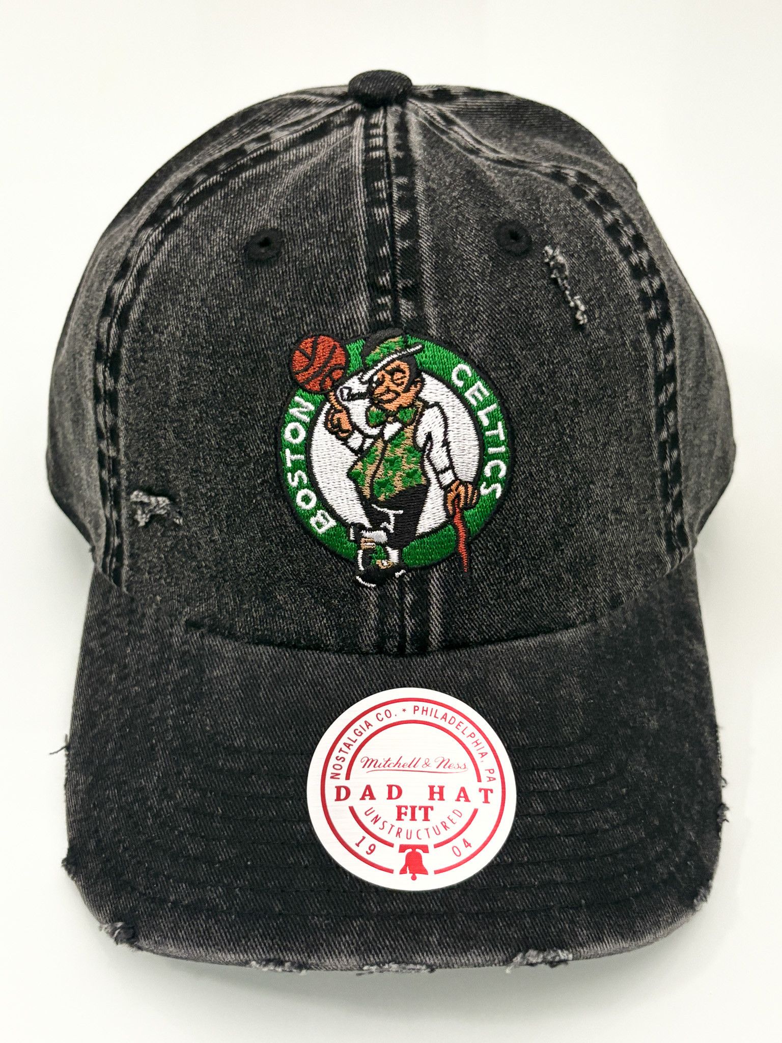 Mitchell & Ness Mitchell & Ness Boston Celtics Dad Hat Distressed Strapback Size ONE SIZE - 1 Thumbnail