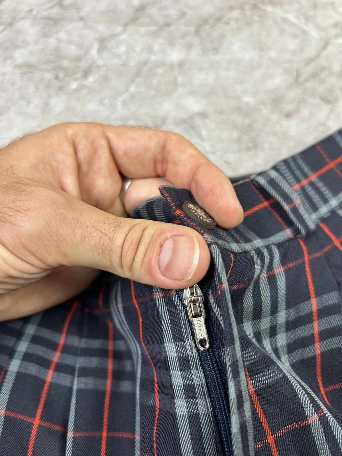 Burberry Vintage Burberrys nova check shorts pants italy checked y2k Size US 32 / EU 48 - 4 Thumbnail