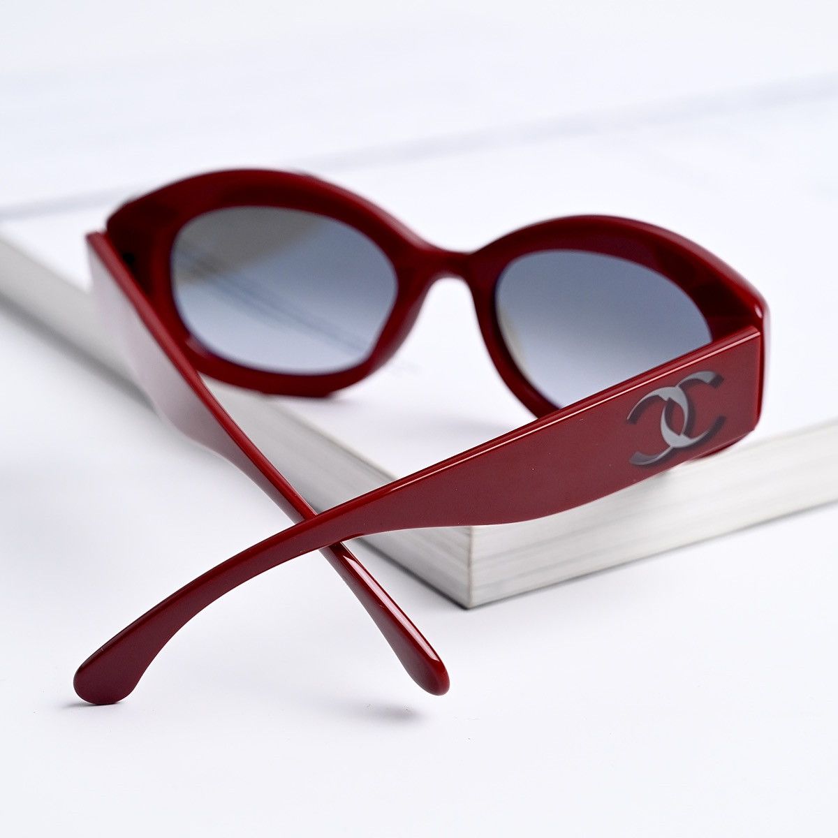 Chanel CHANEL 0CH5528 175971 SUNGLASSES Size ONE SIZE - 9 Thumbnail