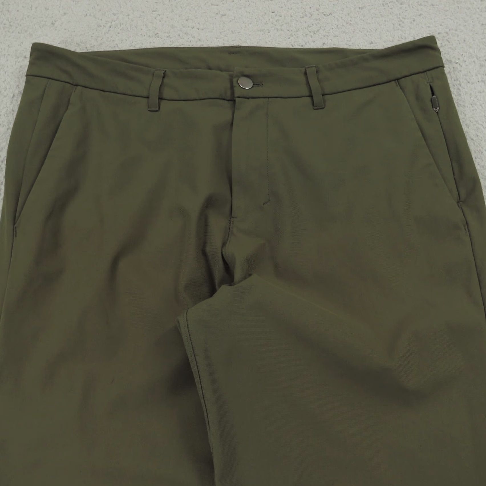 Lululemon Lululemon Pants Mens 34x32 Commission Slim Warpstreme Flex Chino Dark Olive Green City Modern Size US 34 / EU 50 - 4 Thumbnail