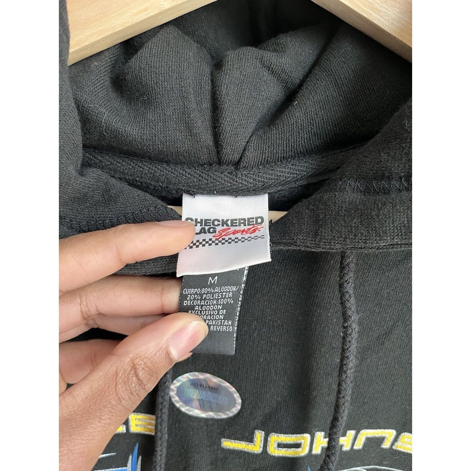 NASCAR VINTAGE NASCAR RACING JIMMIE JOHNSON 48 HOODIE SIZE M 90S Size US M / EU 48-50 / 2 - 4 Thumbnail