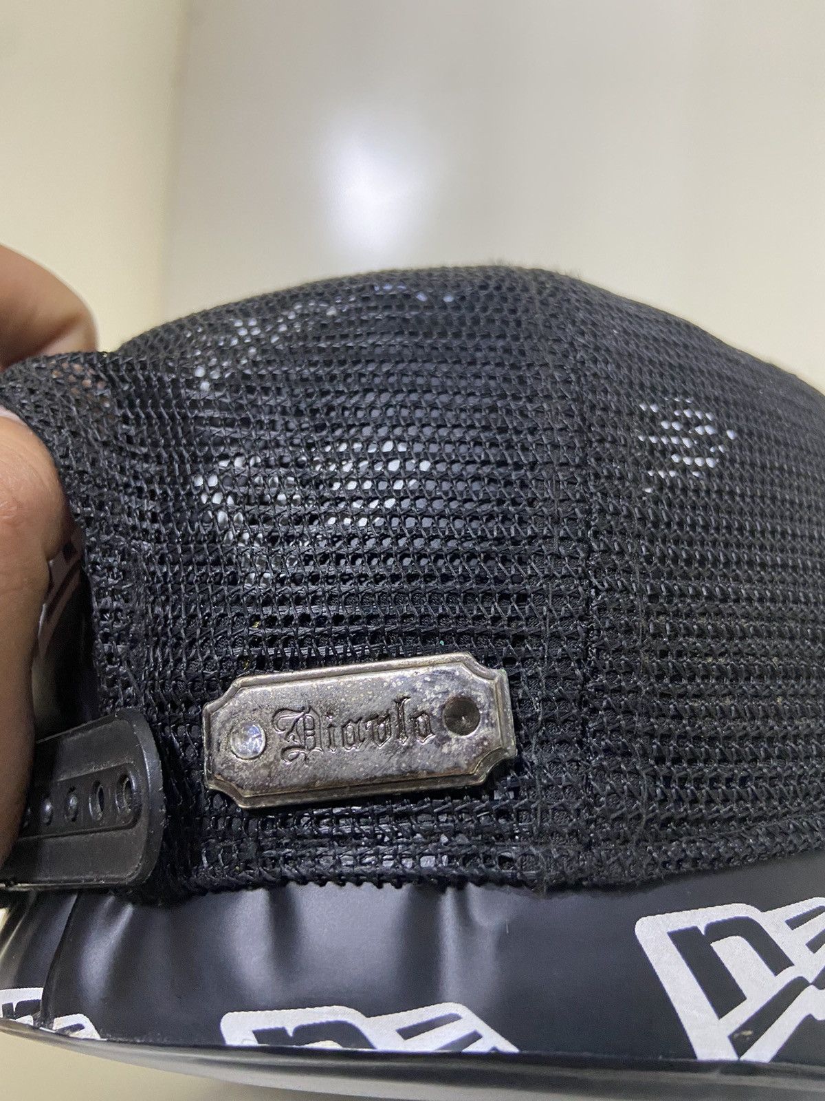 If Six Was Nine 2000s biablo punk trucker hat studded zircon Size ONE SIZE - 5 Thumbnail