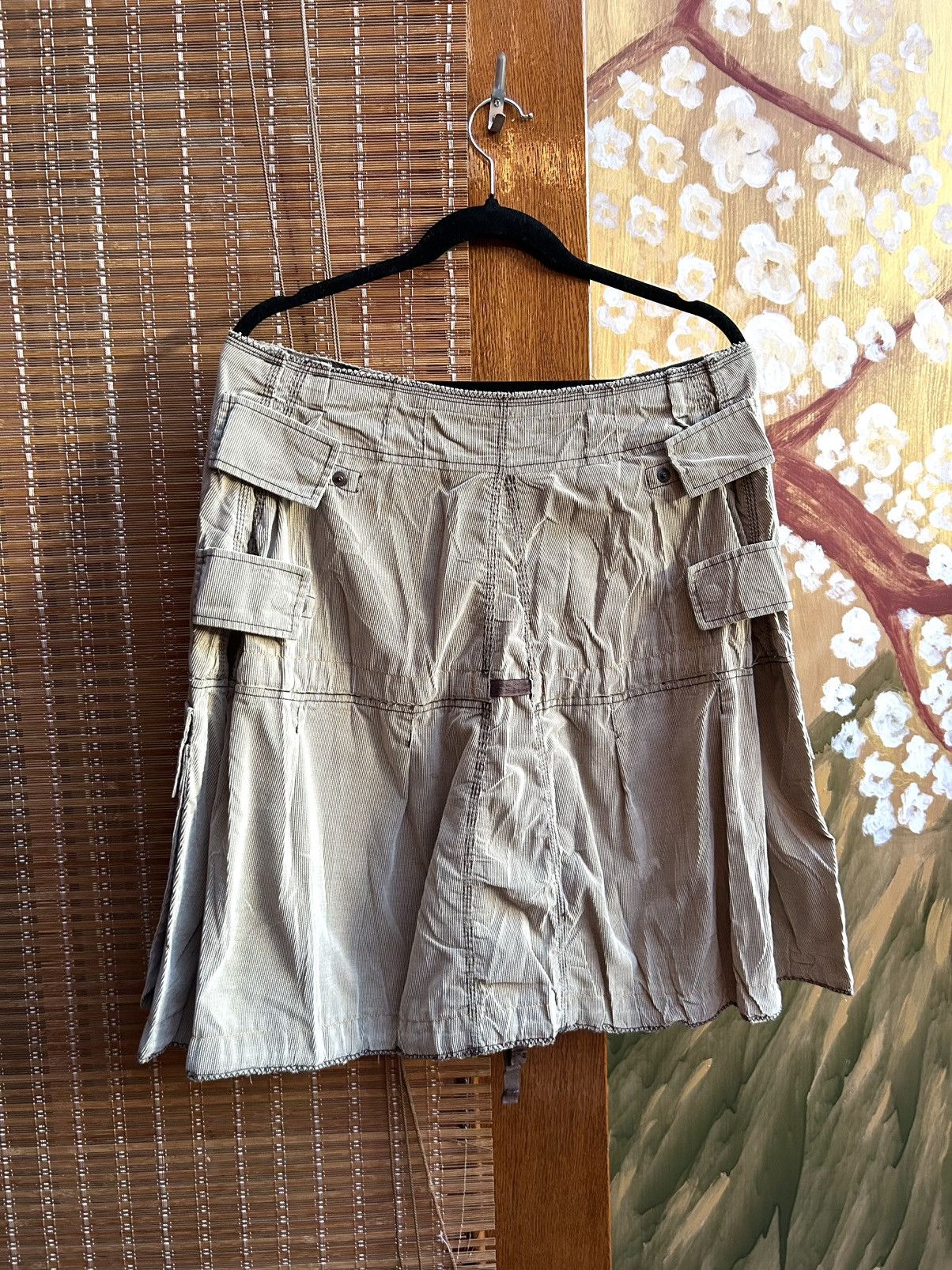 Marithe + Francois Girbaud M+F Girbaud Cargo Utility Pinwale Corduroy Khaki Skirt Size 32" / US 10 / IT 46 - 2 Thumbnail