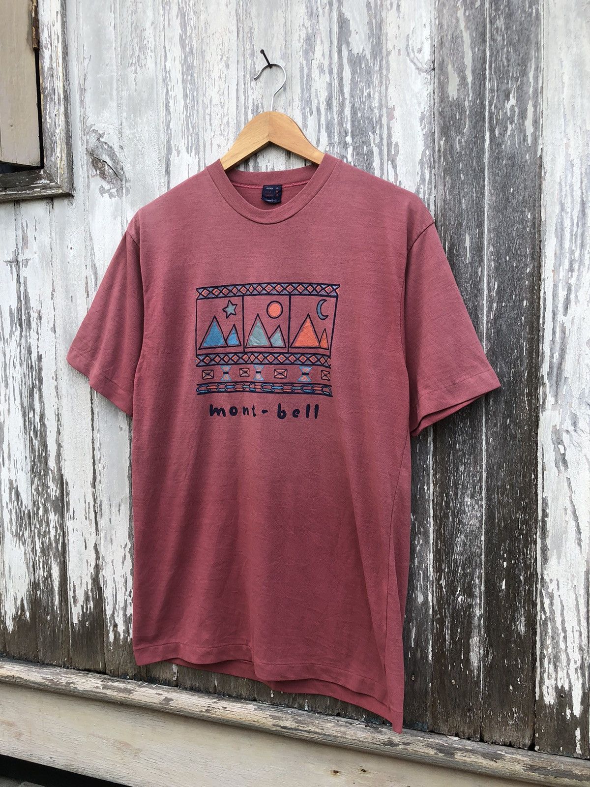 Japanese Brand × Montbell × Vintage Vintage Sunfaded 90s Mont~bell Tshirt Size US L / EU 52-54 / 3 - 6 Thumbnail