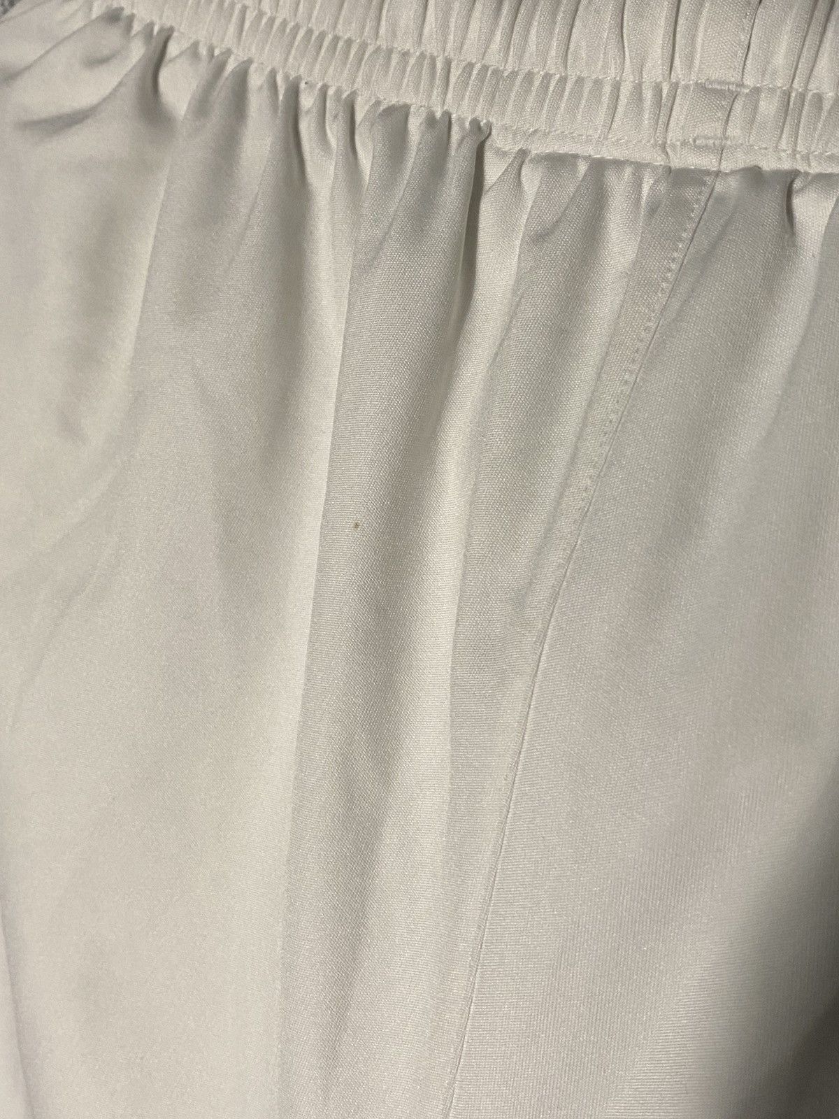 Adidas Real Madrid Adidas Basketball Shorts Football Soccer XL Size US 36 / EU 52 - 8 Thumbnail
