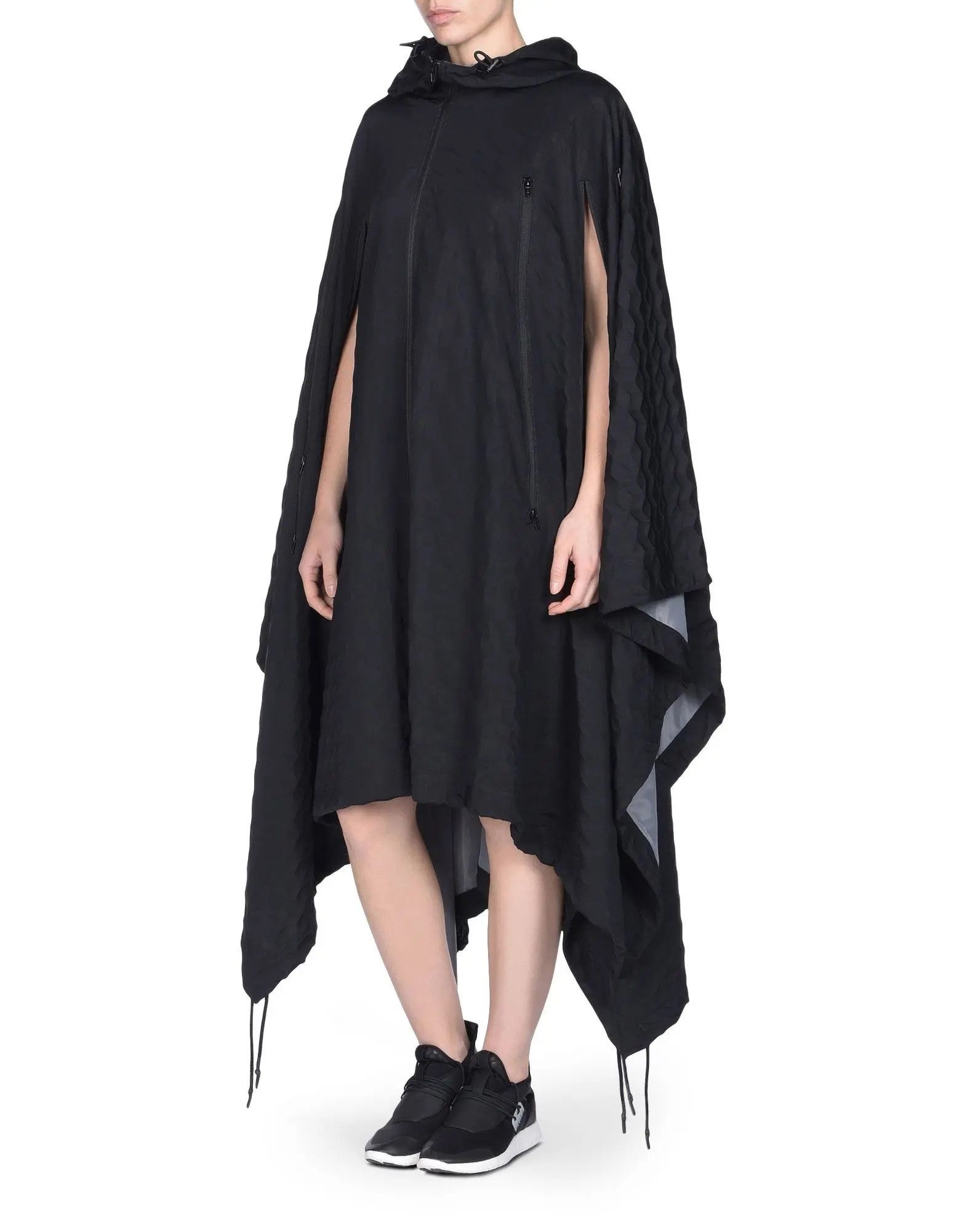 Adidas Y-3 Space Track Poncho S/S 2017 M Oversized Yohji Yamamoto Size US M / EU 48-50 / 2 - 4 Thumbnail