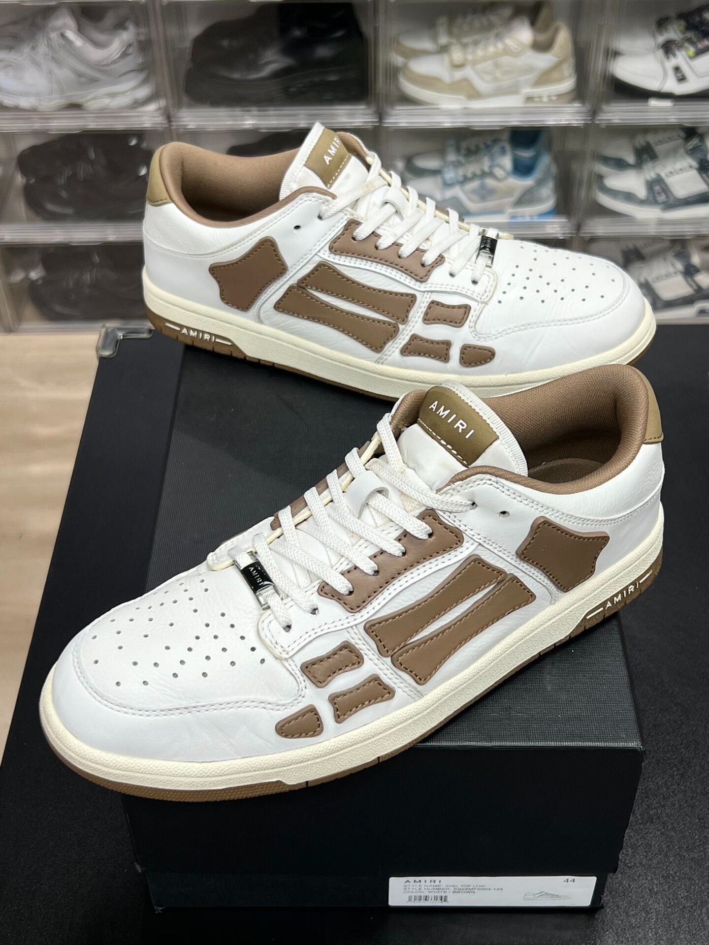 Amiri Amiri Brown Lowtop Sneakers 11 Men Size US 11 / EU 44 - 1 Thumbnail