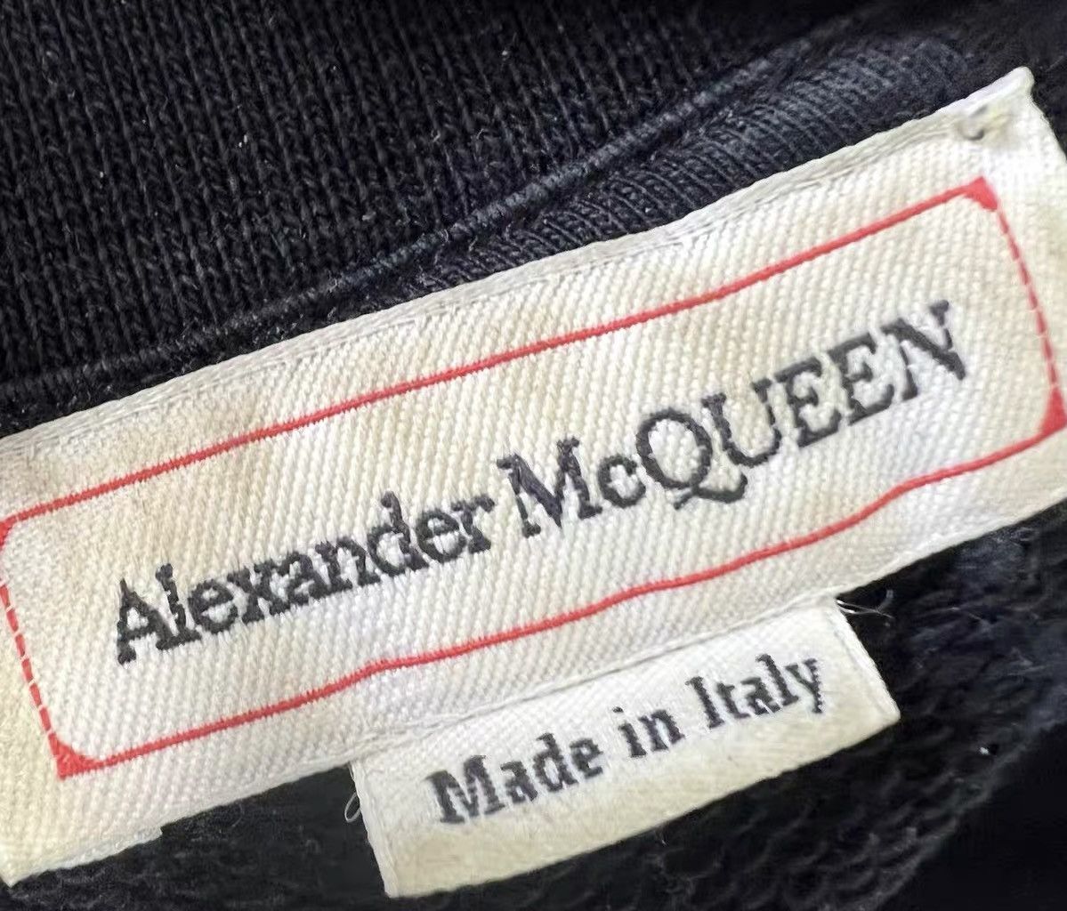 Alexander McQueen Alexander McQueen long sleeve sweatshirt Size US S / EU 44-46 / 1 - 4 Thumbnail