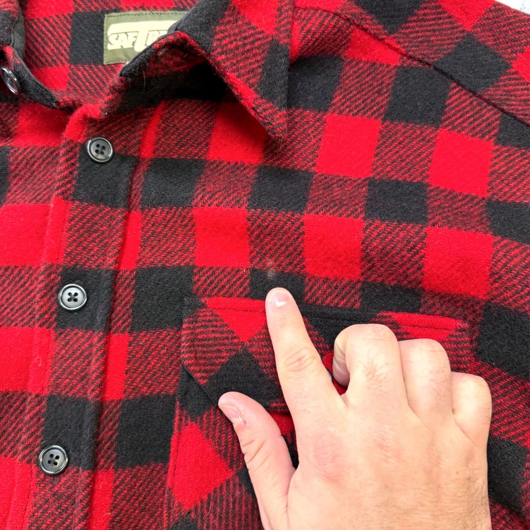 SafTbak SafTbak Vintage Check Wool Flannel Button-Up Shirt - Mens XL Red Black Size US XL / EU 56 / 4 - 4 Thumbnail