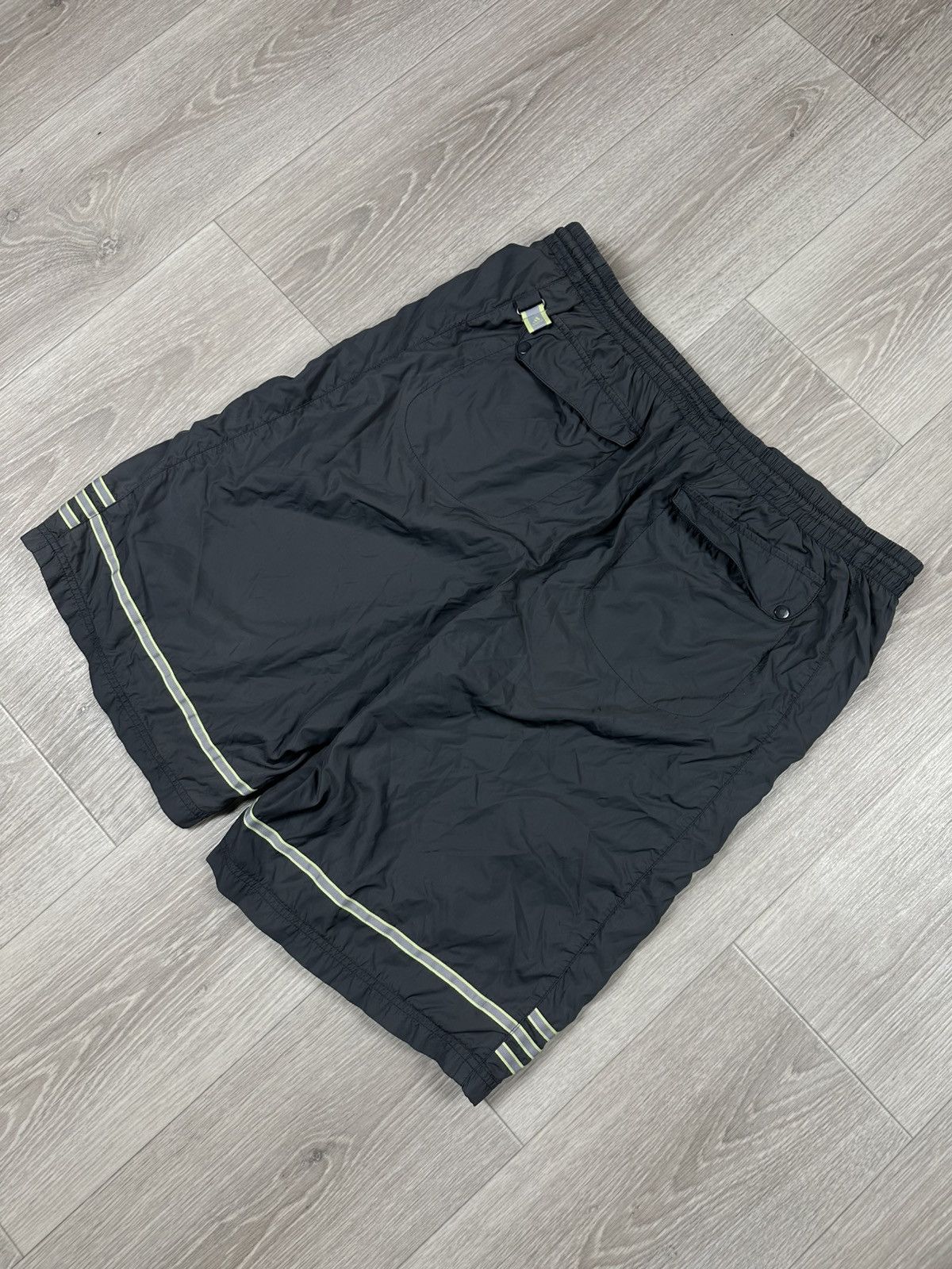 Adidas × Vintage Vintage Adidas 90s Suit T-Shirts and Shorts Y2K Size US L / EU 52-54 / 3 - 16 Thumbnail