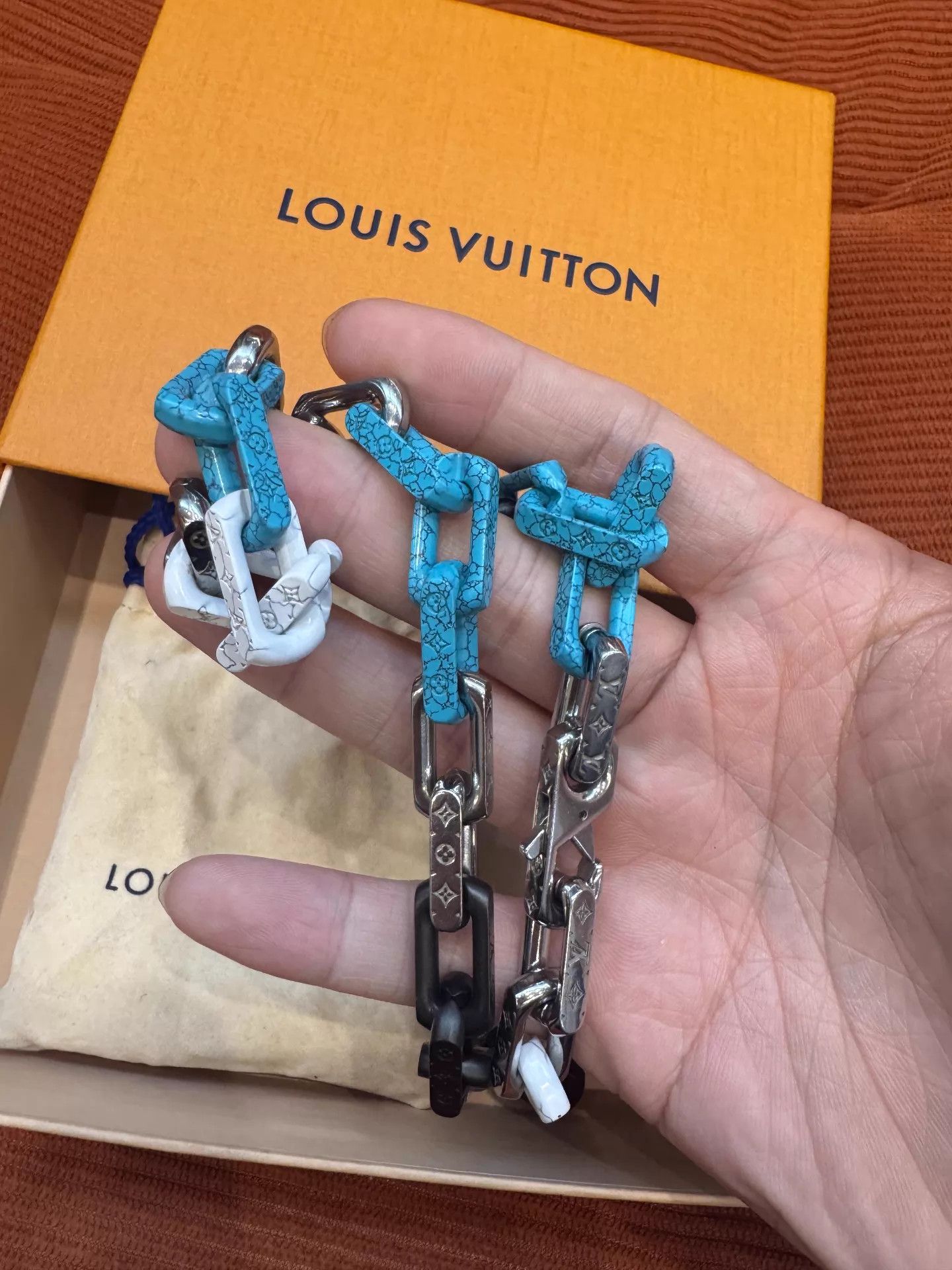 Louis Vuitton LV Monogram Chain Bamboo BWB Colorblock Necklace Size ONE SIZE - 3 Thumbnail