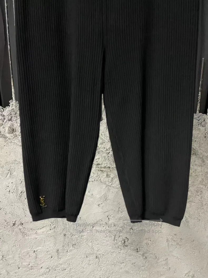 Saint Laurent Paris Saint Laurent Paris size XS Metal Logo Knit Shorts Size US 27 - 5 Thumbnail