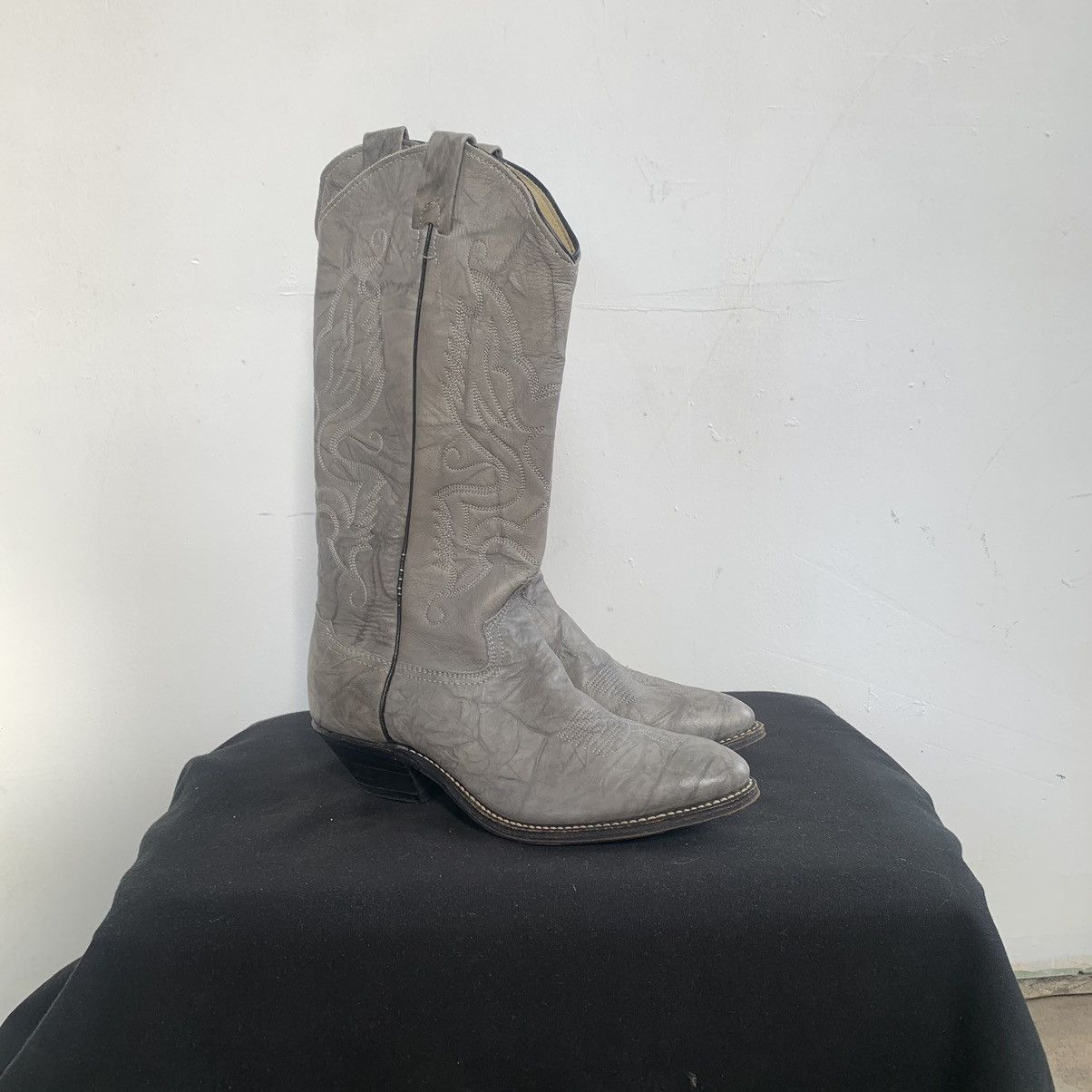 Sendra Vintage sendra style 80s Boot gray Western Cowboy Boots USA Size US 7 / EU 40 - 2 Thumbnail