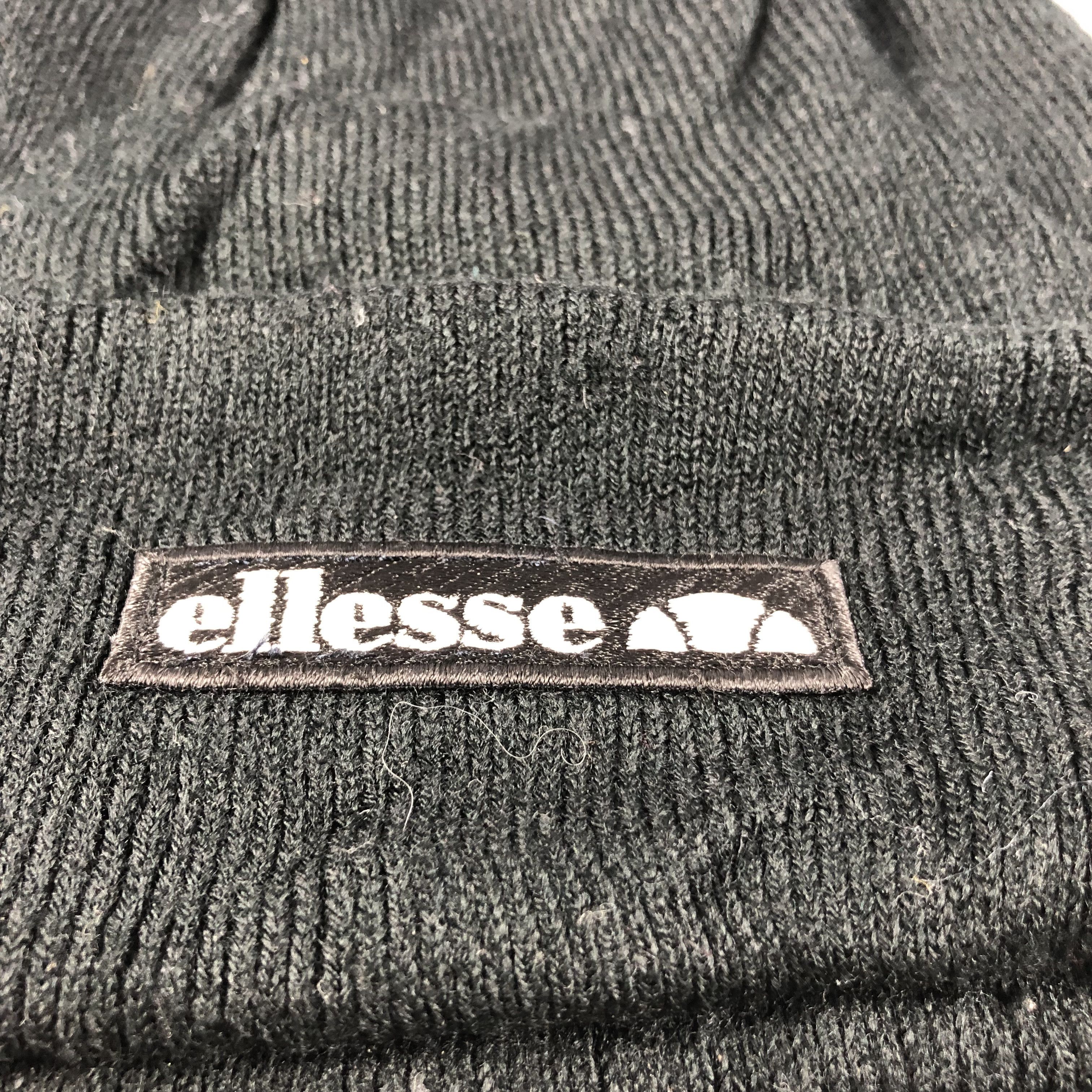 Ellesse Ellesse Fisherman Beanie Snowcap Snow Hat B558 Size ONE SIZE - 4 Thumbnail