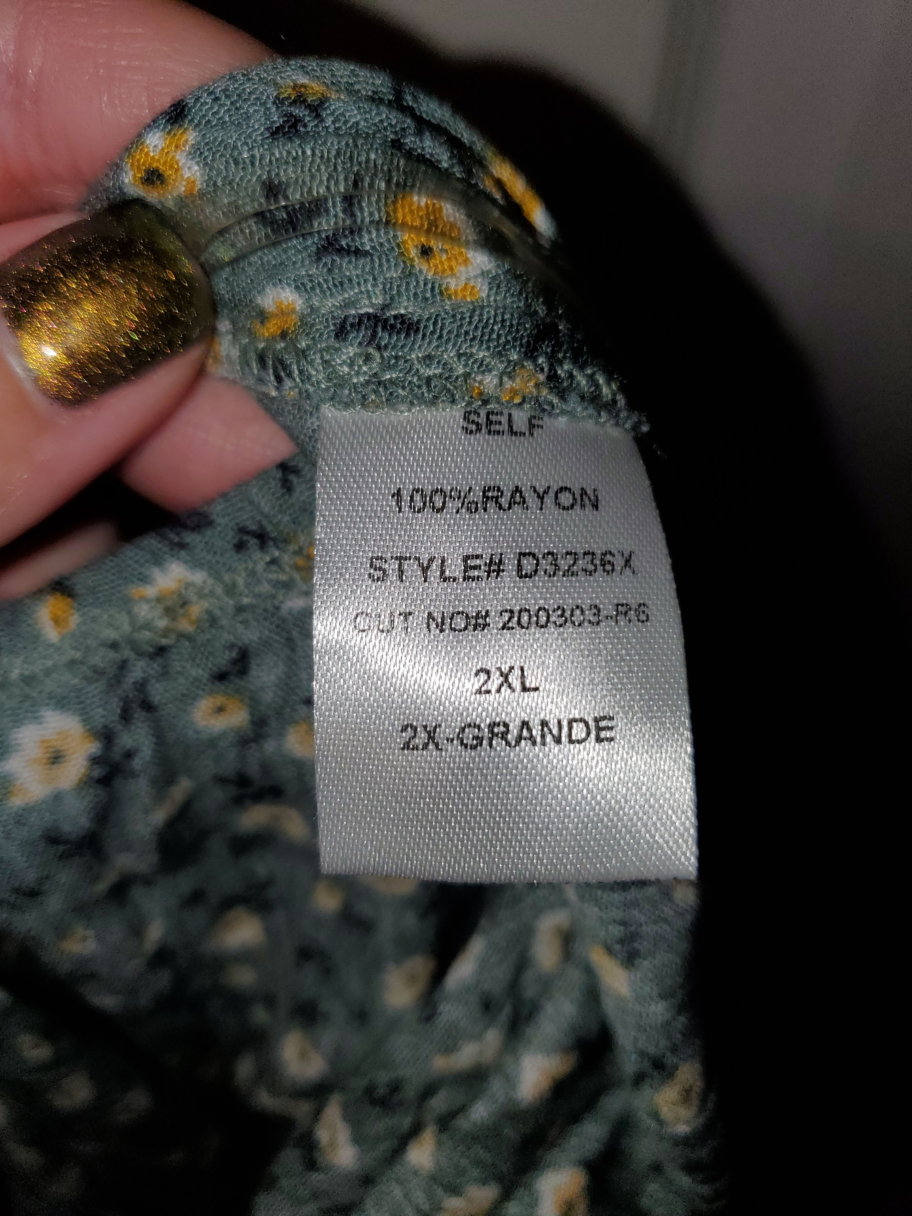 Other *NWT* Plus Size Green Mini Dress w/ Dainty Flowers (2XL) Size XXL / US 16-18 / IT 52-54 - 3 Thumbnail