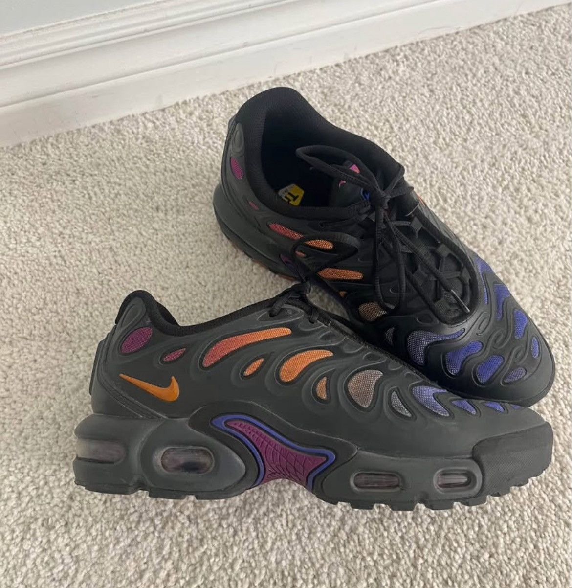 Nike Nike Air Max Plus Drift GS Size US 9 / IT 39 - 2 Thumbnail