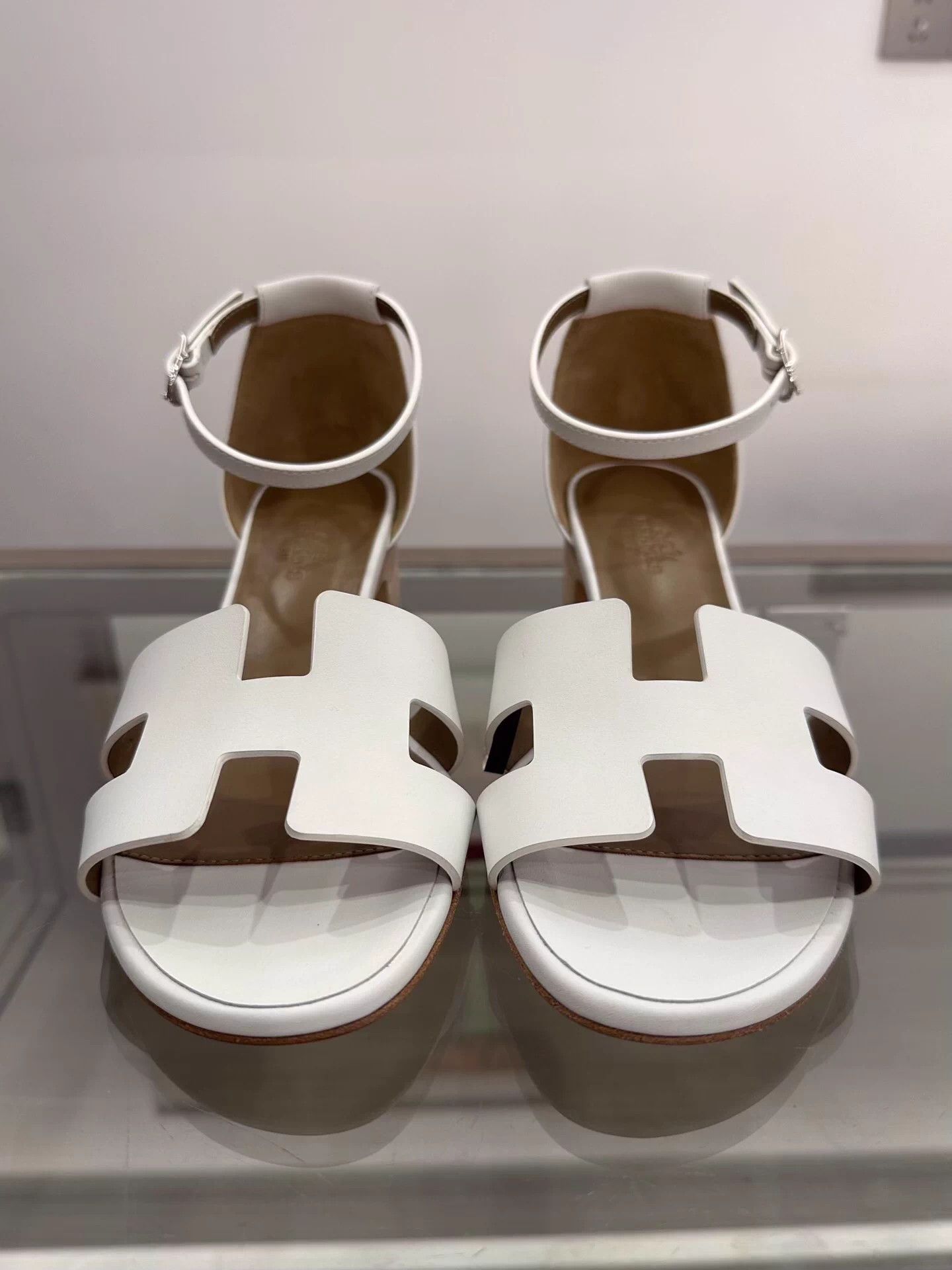 Hermes Hermes White H Buckle Strappy Sandal Women's 5cm Heel 37 Size US 6.5 / IT 36.5 - 3 Thumbnail