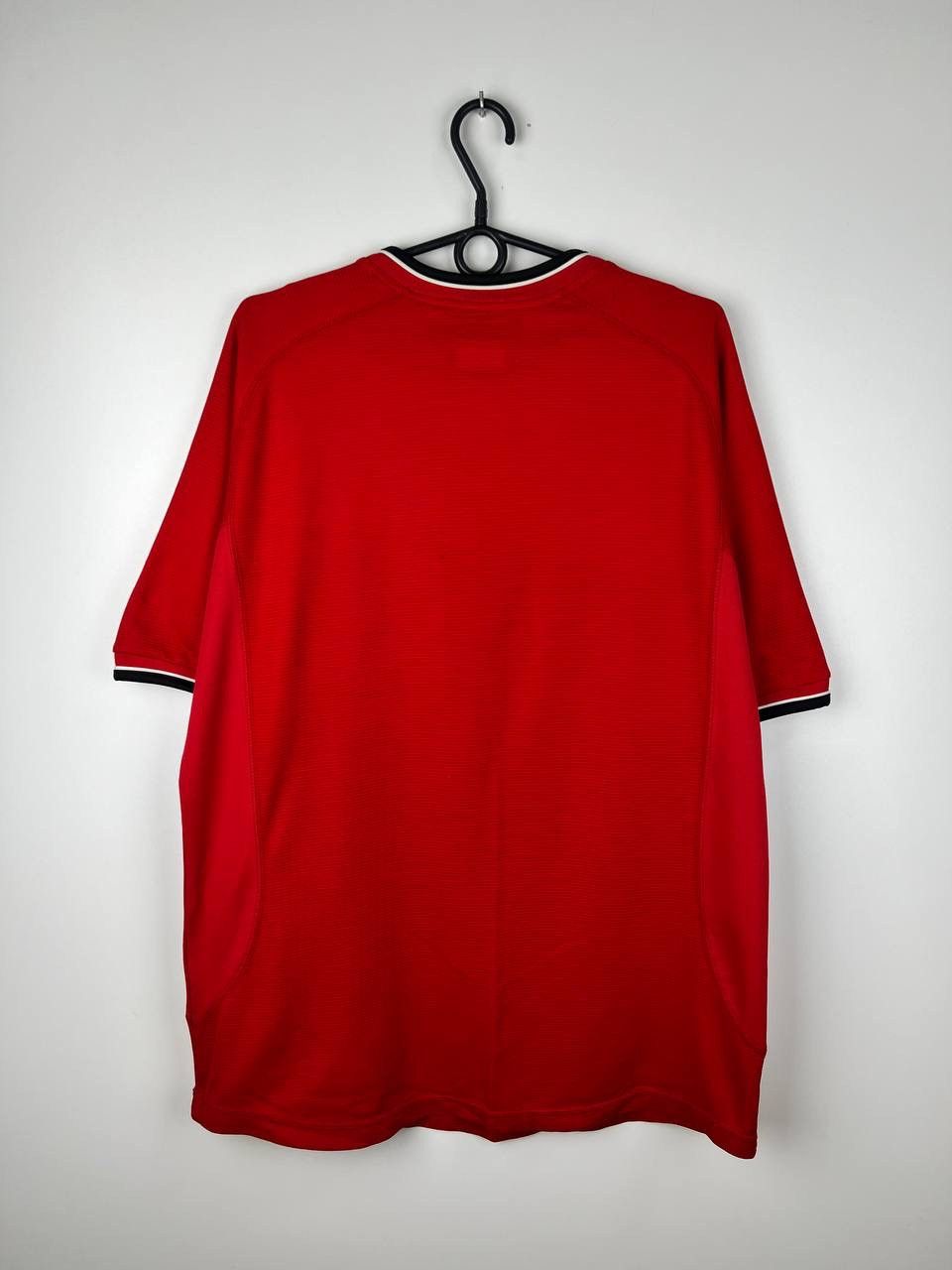 Umbro Manchester United Umbro 2000-2003 jersey t-shirts size L Size US L / EU 52-54 / 3 - 2 Thumbnail