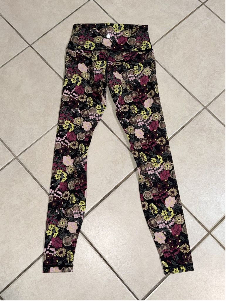 Lululemon LULULEMON WUNDER UNDER LEGGING 28”FLUOROLACE MULTI SIZE 4 Size 27" / US 4 / IT 40 - 7 Thumbnail