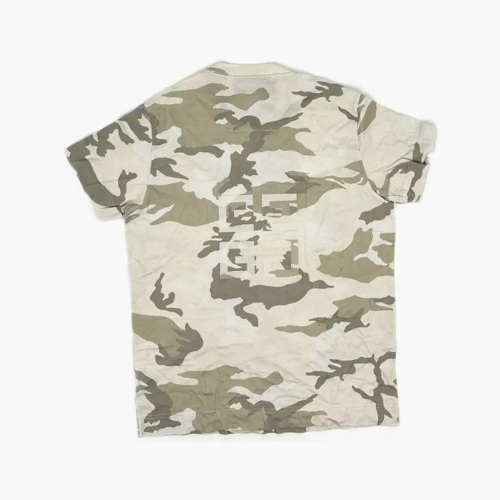 Other Givenchy Givenchy Camouflage Print Short Sleeve TShirt -25 Size US XS / EU 42 / 0 - 3 Thumbnail