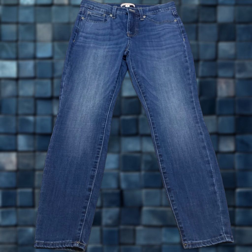 Lucky Brand Lucky Brand Womens 8 Jeans Blue Denim Medium Wash Ava Mid Rise Skinny Leg Size 30" / US 8 / IT 44 - 1 Thumbnail