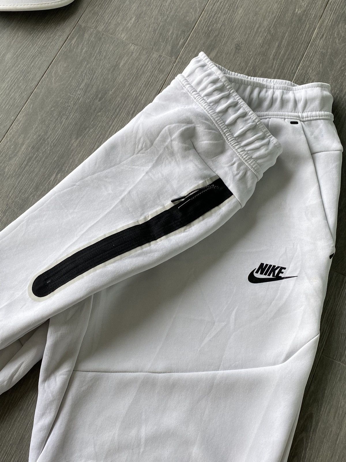 Nike White Nike Tech Fleece Joggers Size US 30 / EU 46 - 4 Thumbnail