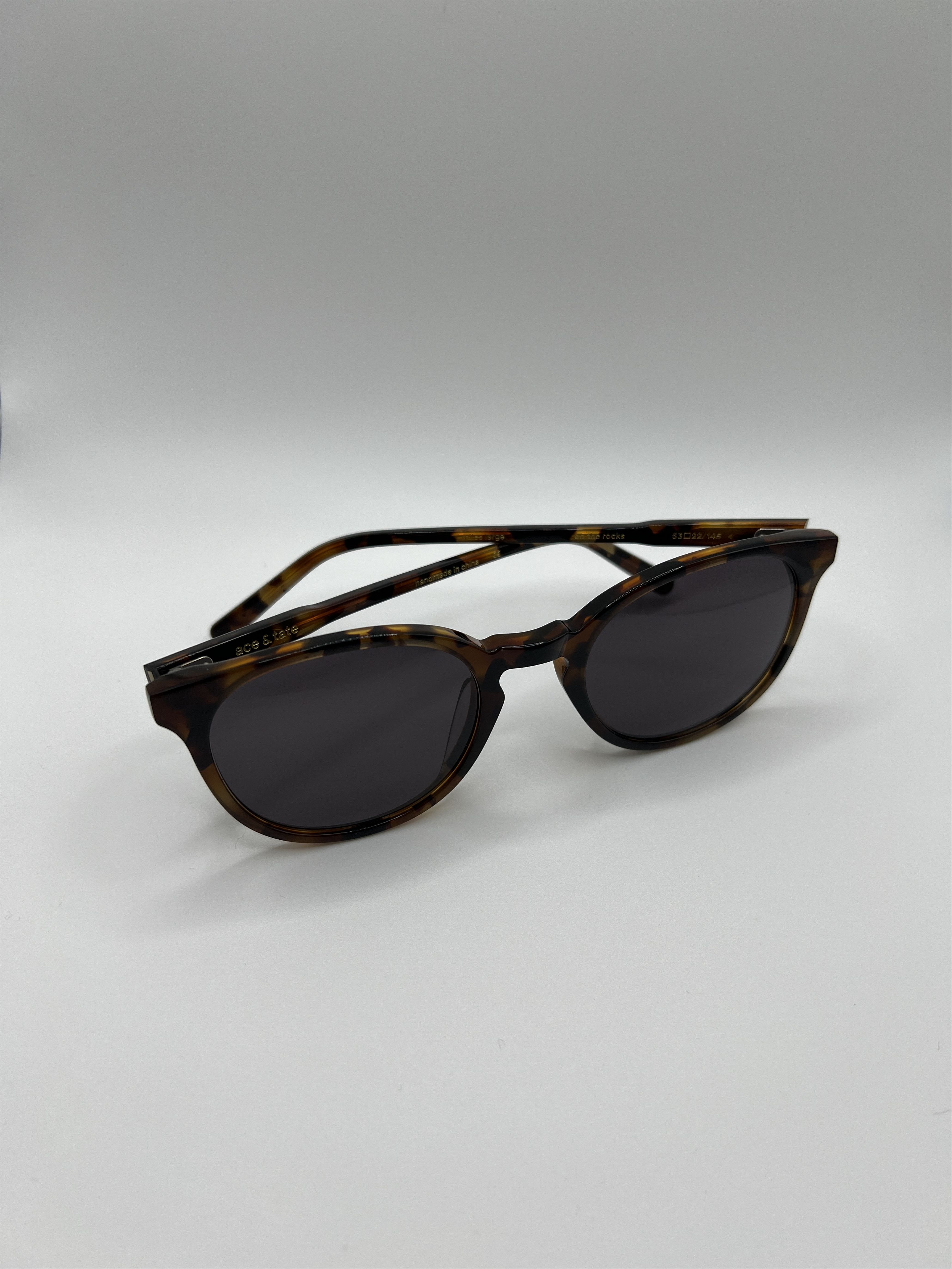 Ace & Tate Ace & Tate Miles Large “On the Rocks” Unisex Sunglasses Size ONE SIZE - 4 Thumbnail