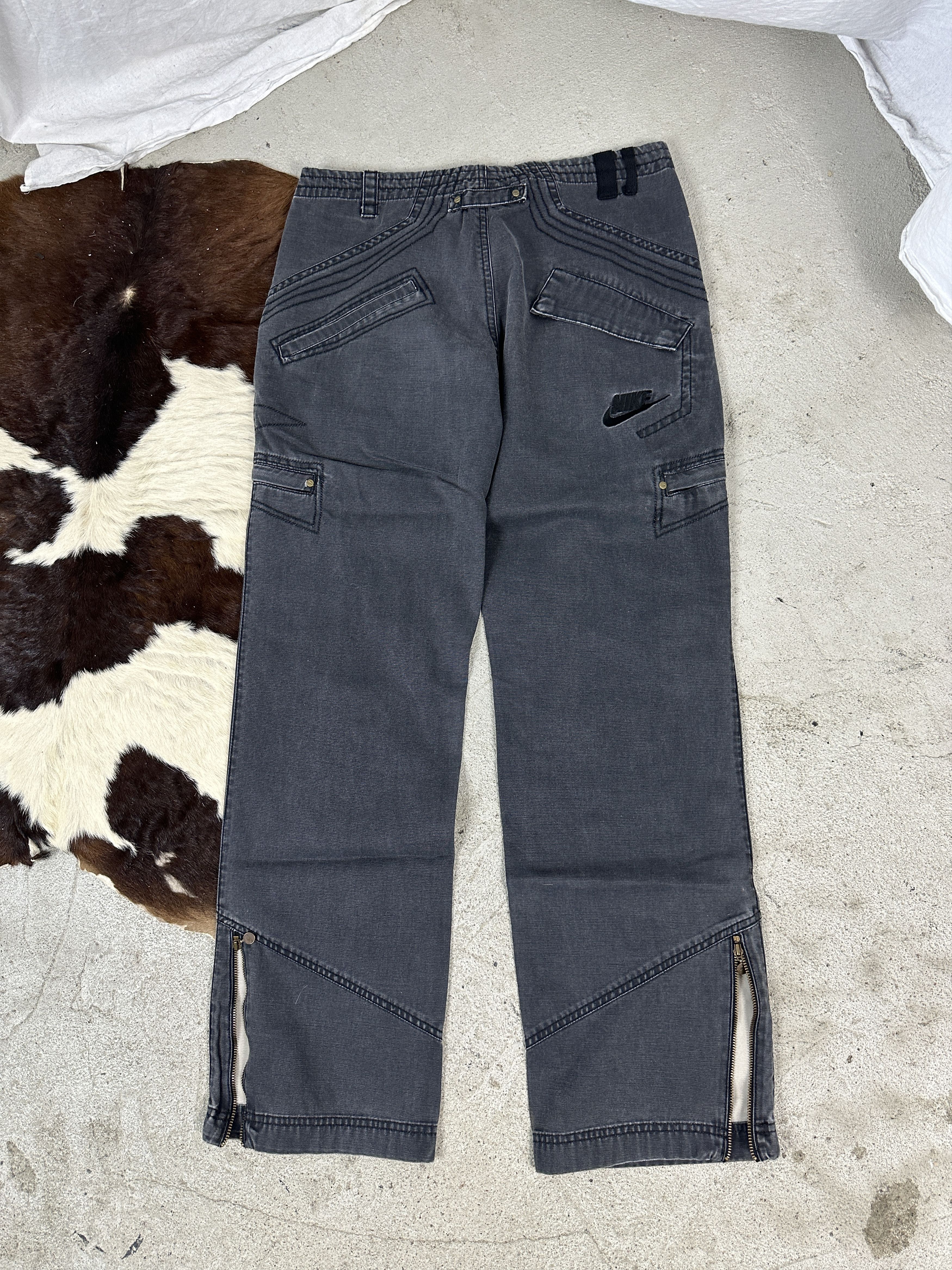 Nike × Vintage Sportswear Y2K Cargo Nike Vintage Washed&Faded Pants Size US 30 / EU 46 - 1 Thumbnail