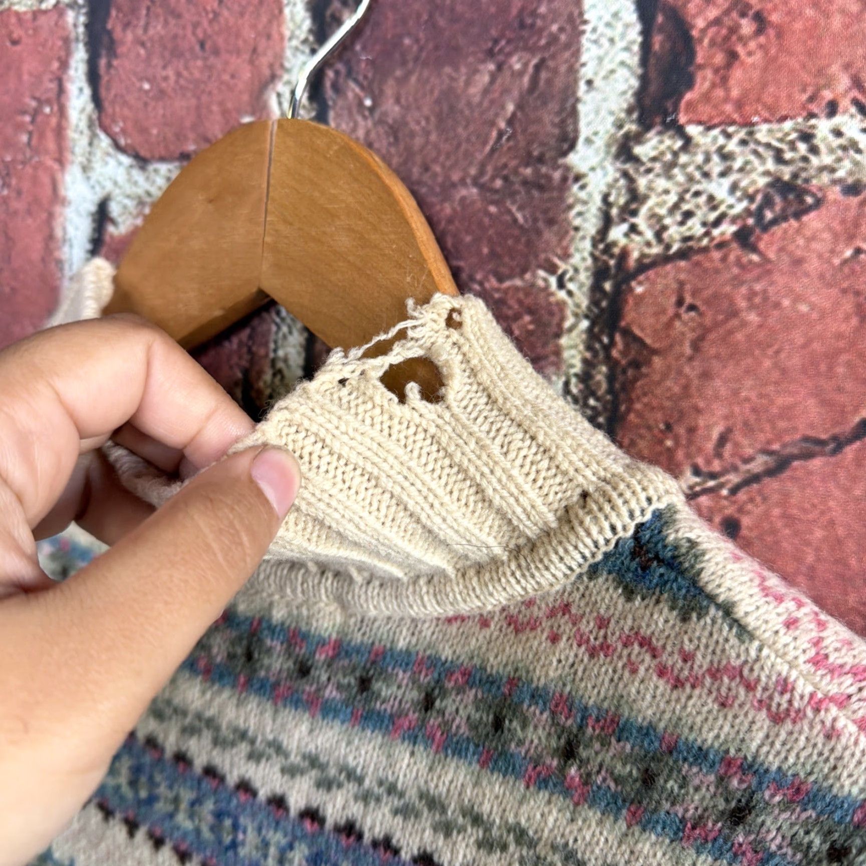 Jones New York VINTAGE Jones New York Sport 100% Wool Cardigan Fair Isle Nordic Women M Cream Pullover Sweater Long Sleeve Size M / US 6-8 / IT 42-44 - 4 Thumbnail