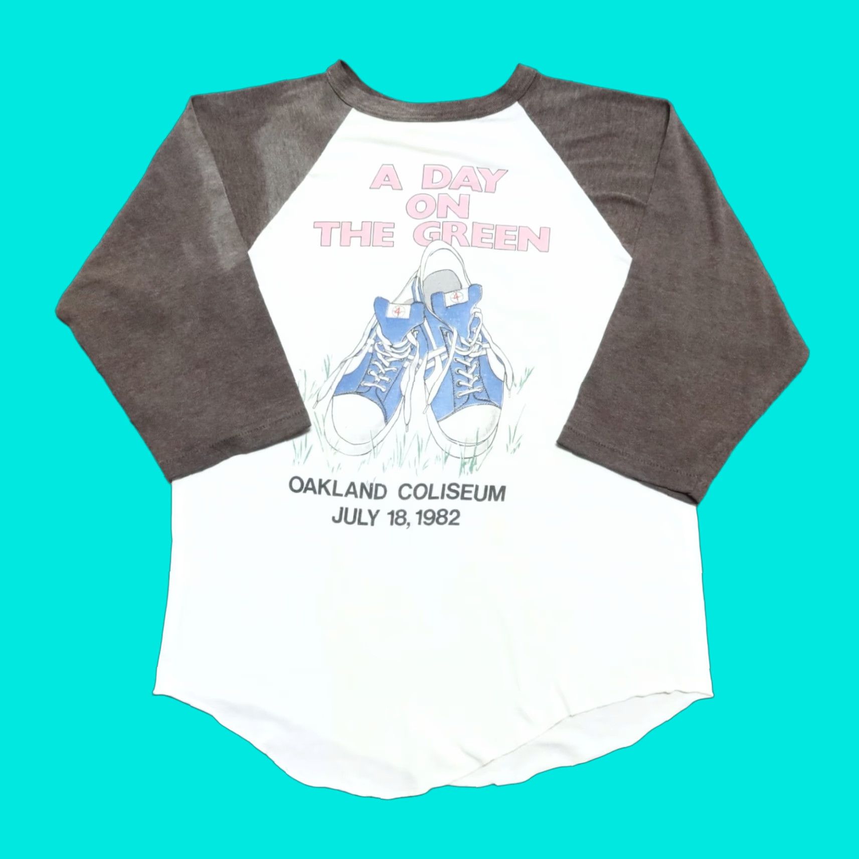 Vintage VINTAGE Day on the Green Foreigner Loverboy Scorpions Iron Maiden Shirt Rock Band Men L White Size US L / EU 52-54 / 3 - 1 Thumbnail