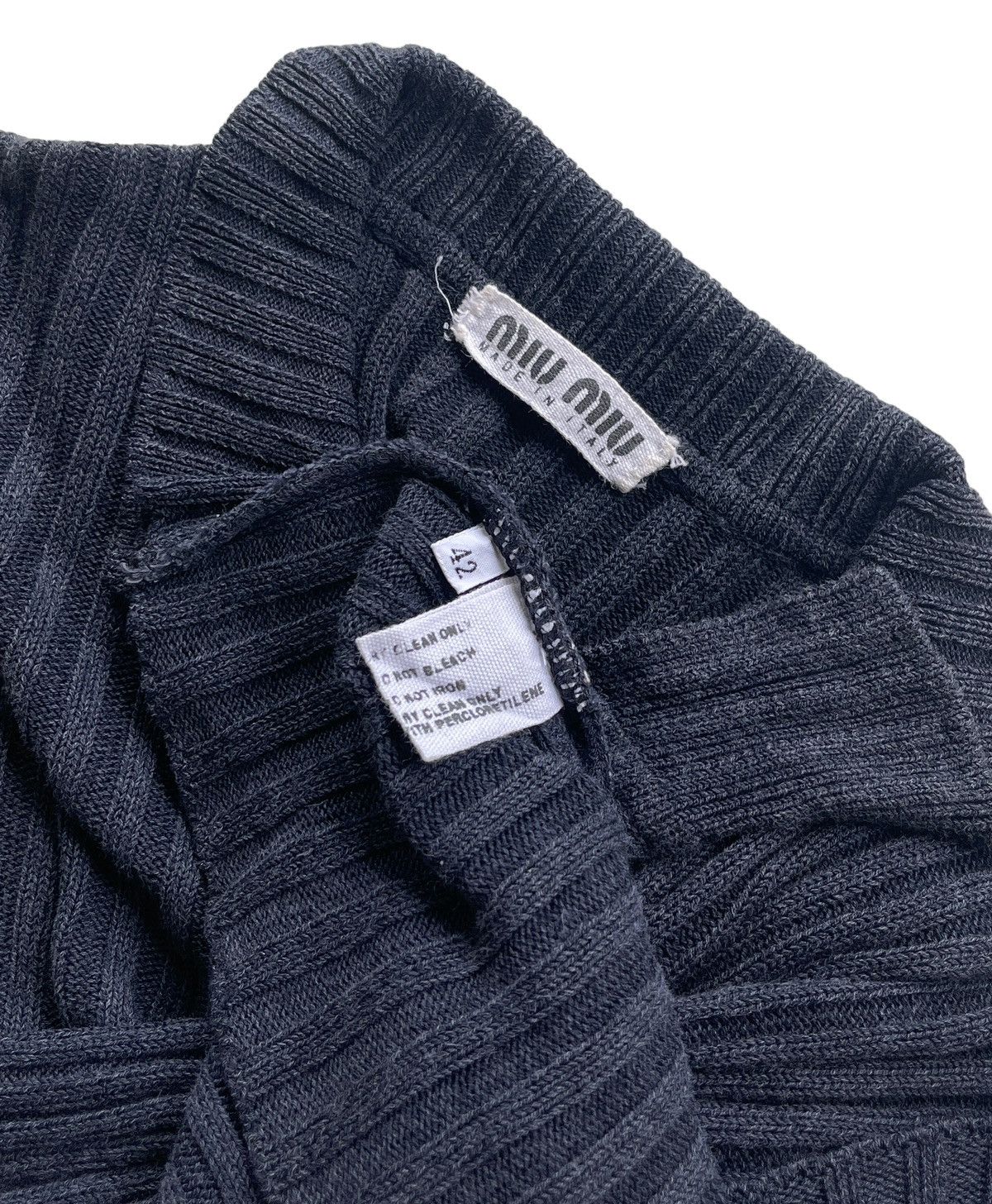 Miu Miu 90s Miu Miu Ribbed Jumper Knit Size M / US 6-8 / IT 42-44 - 6 Thumbnail